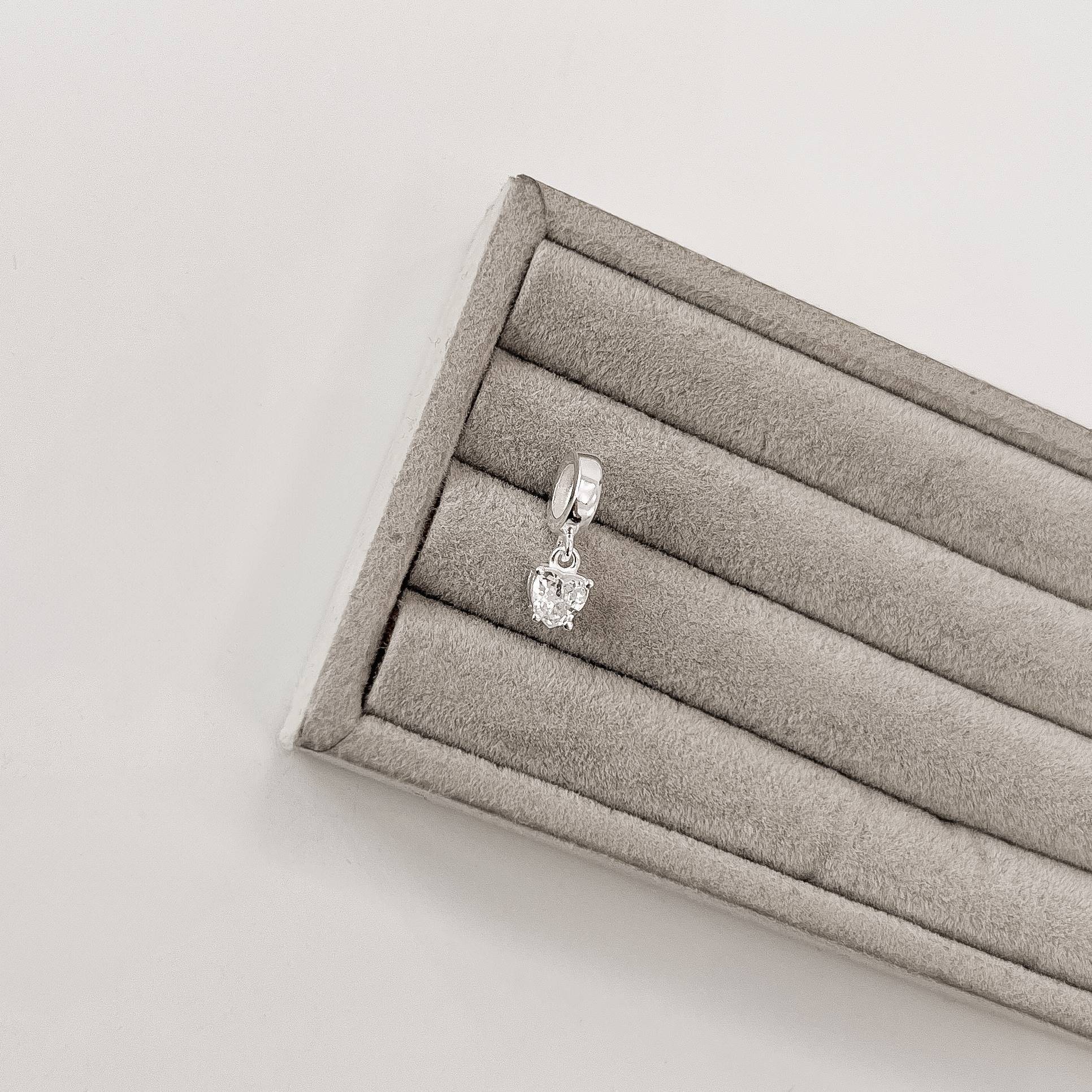 Berloque pingente zircônia coração 6mm