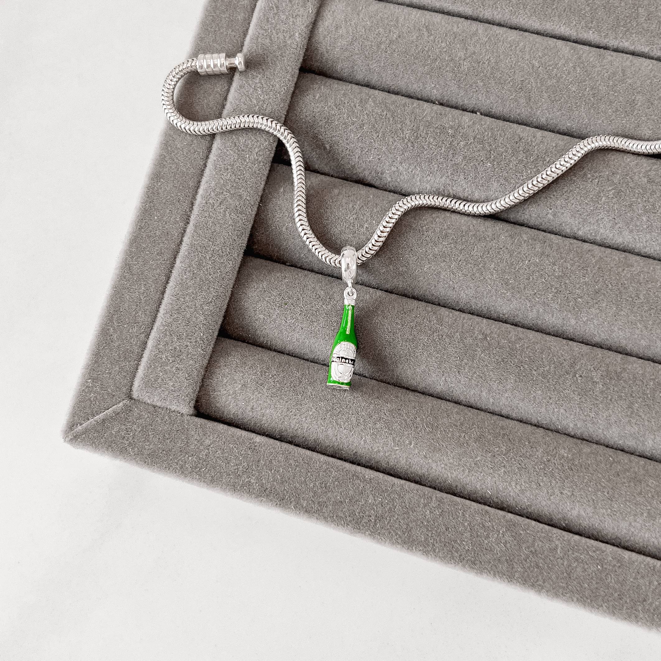 Imagem Secundária Berloque pingente Heineken resina 17mm