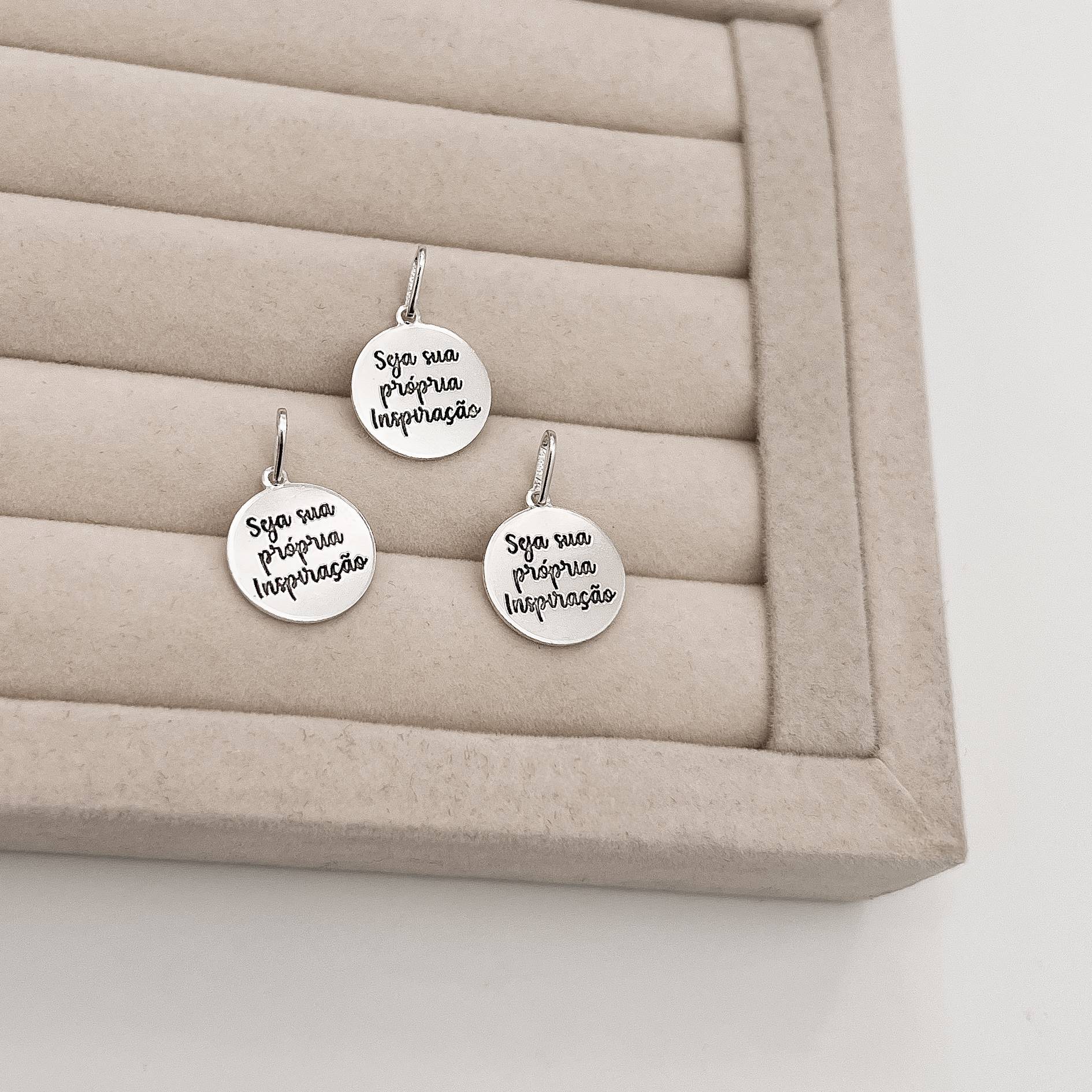 Imagem Secundária Pingente medalha Seja sua própria inspiração 15mm envelhecido