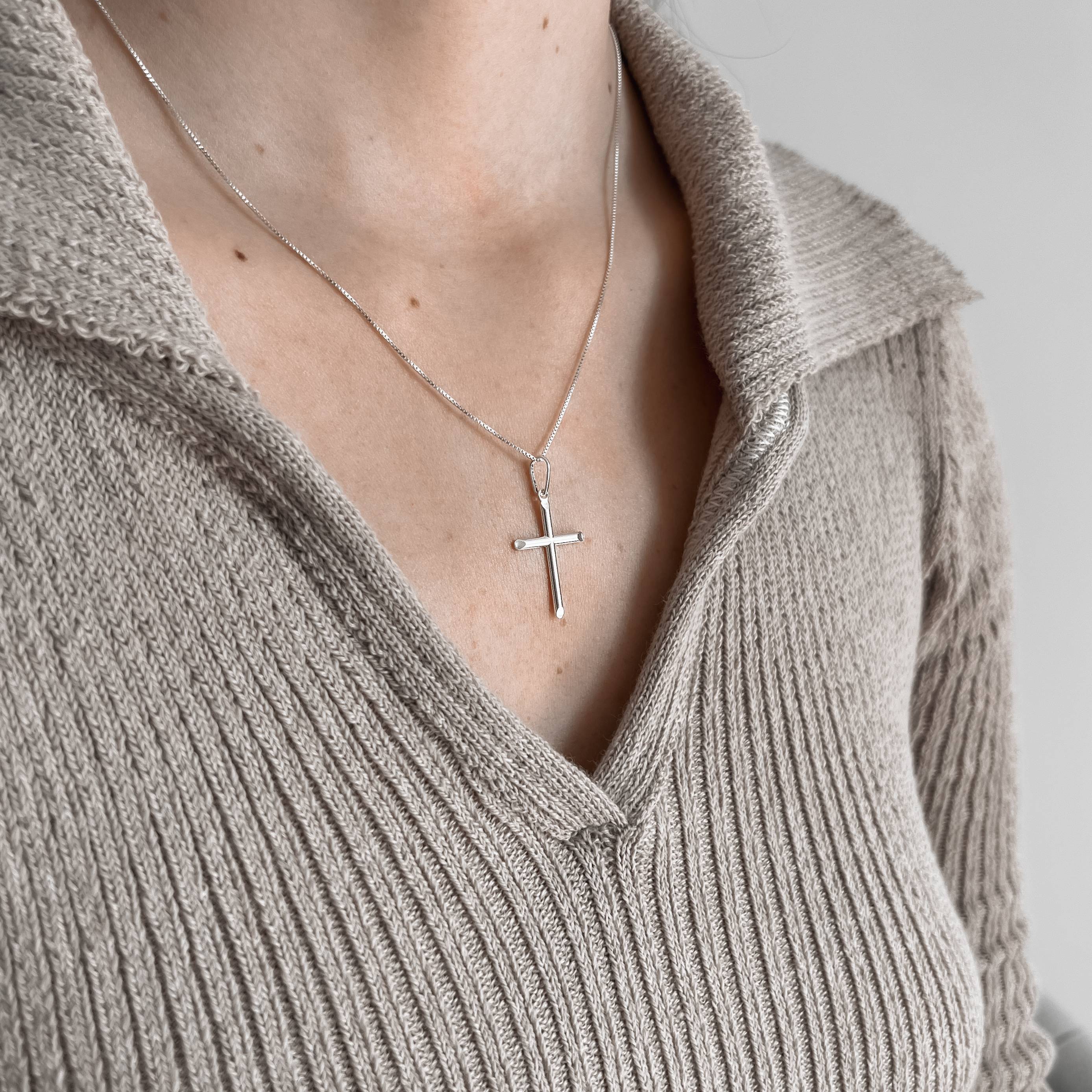 Imagem Colar pingente cruz 25mm 45cm