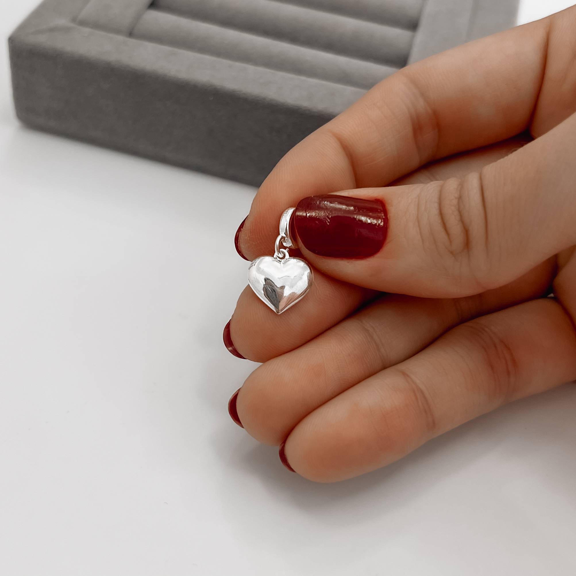 Berloque pingente coração 11mm 