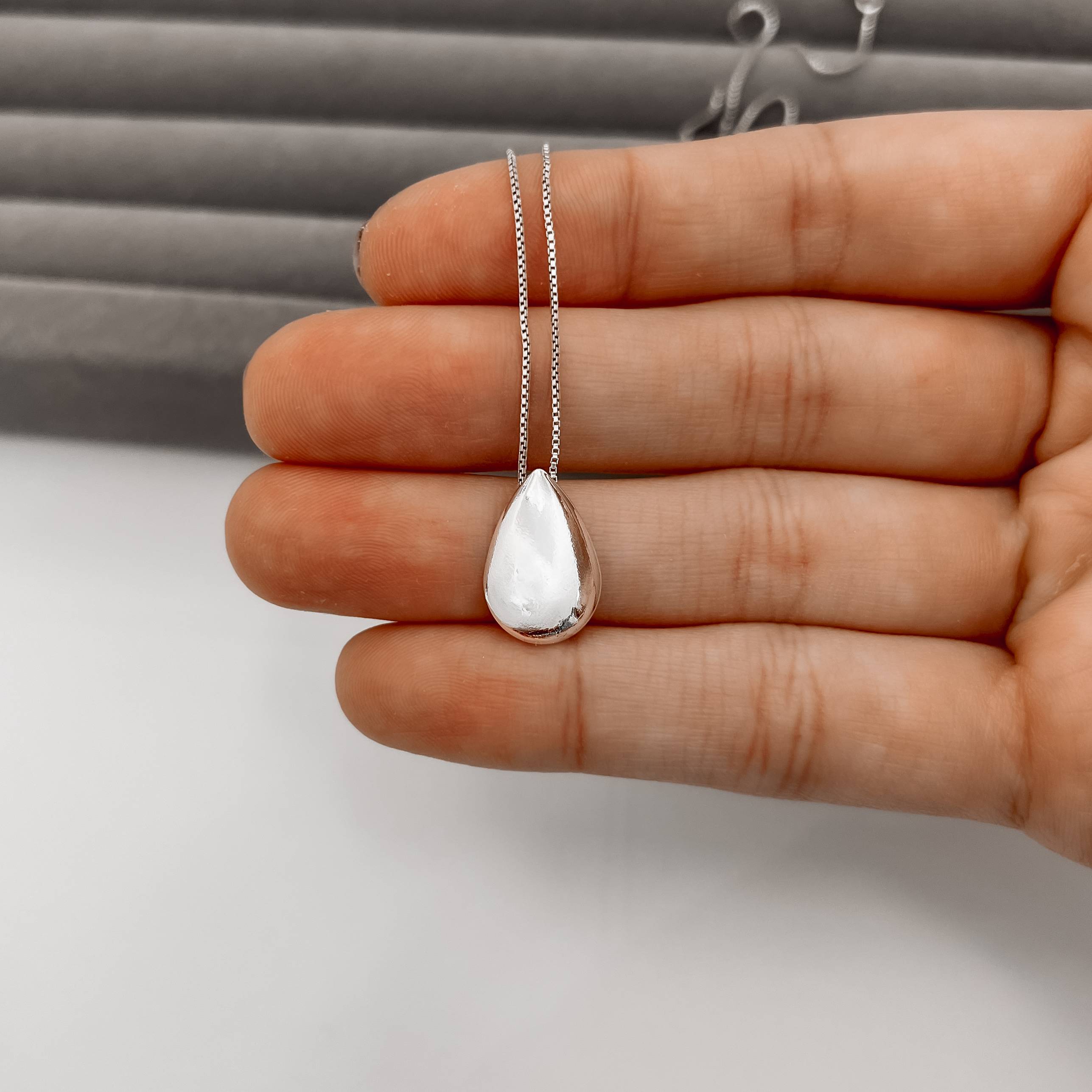 Imagem Colar gota 16mm 45cm