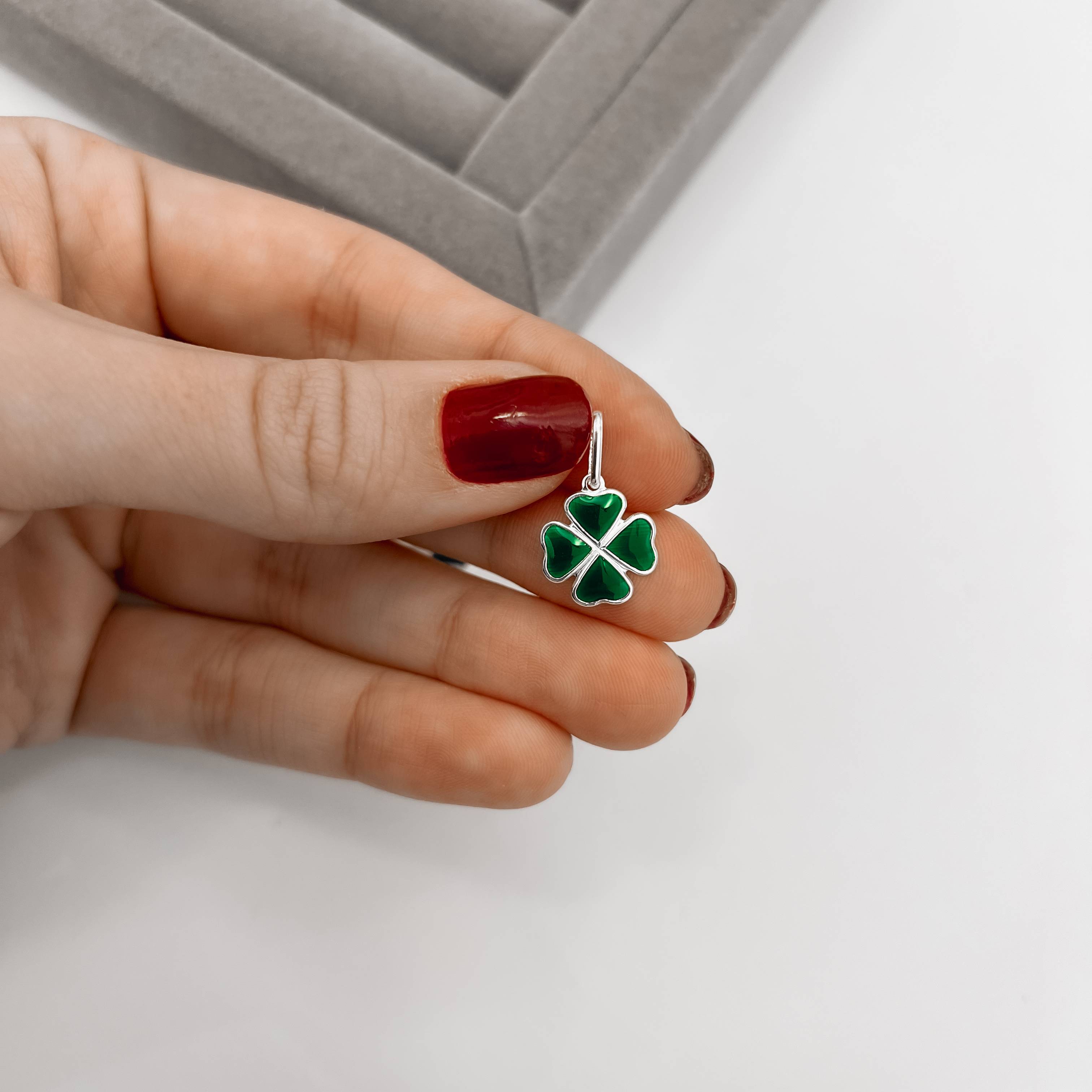 Imagem Pingente trevo resina 12mm 