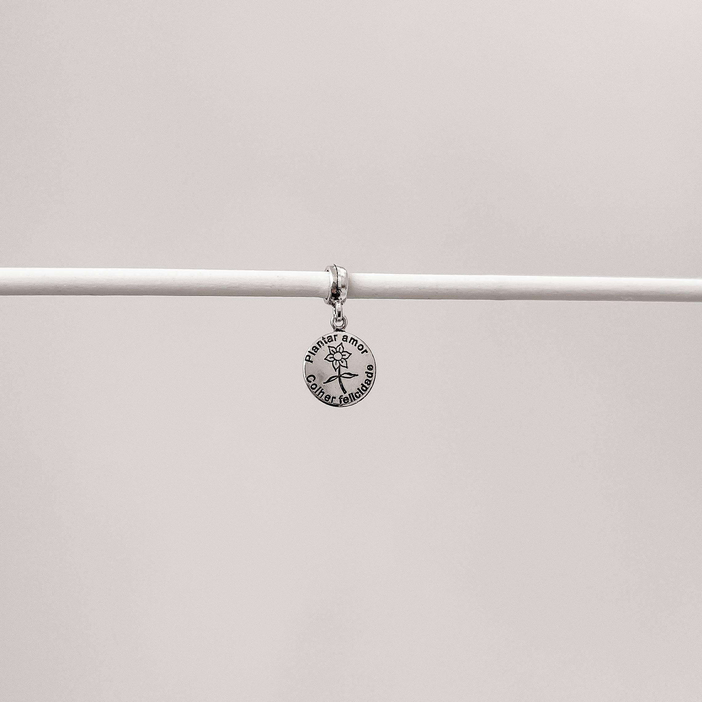 Imagem Secundária Berloque pingente medalha plantar amor, colher felicidade envelhecido 12mm