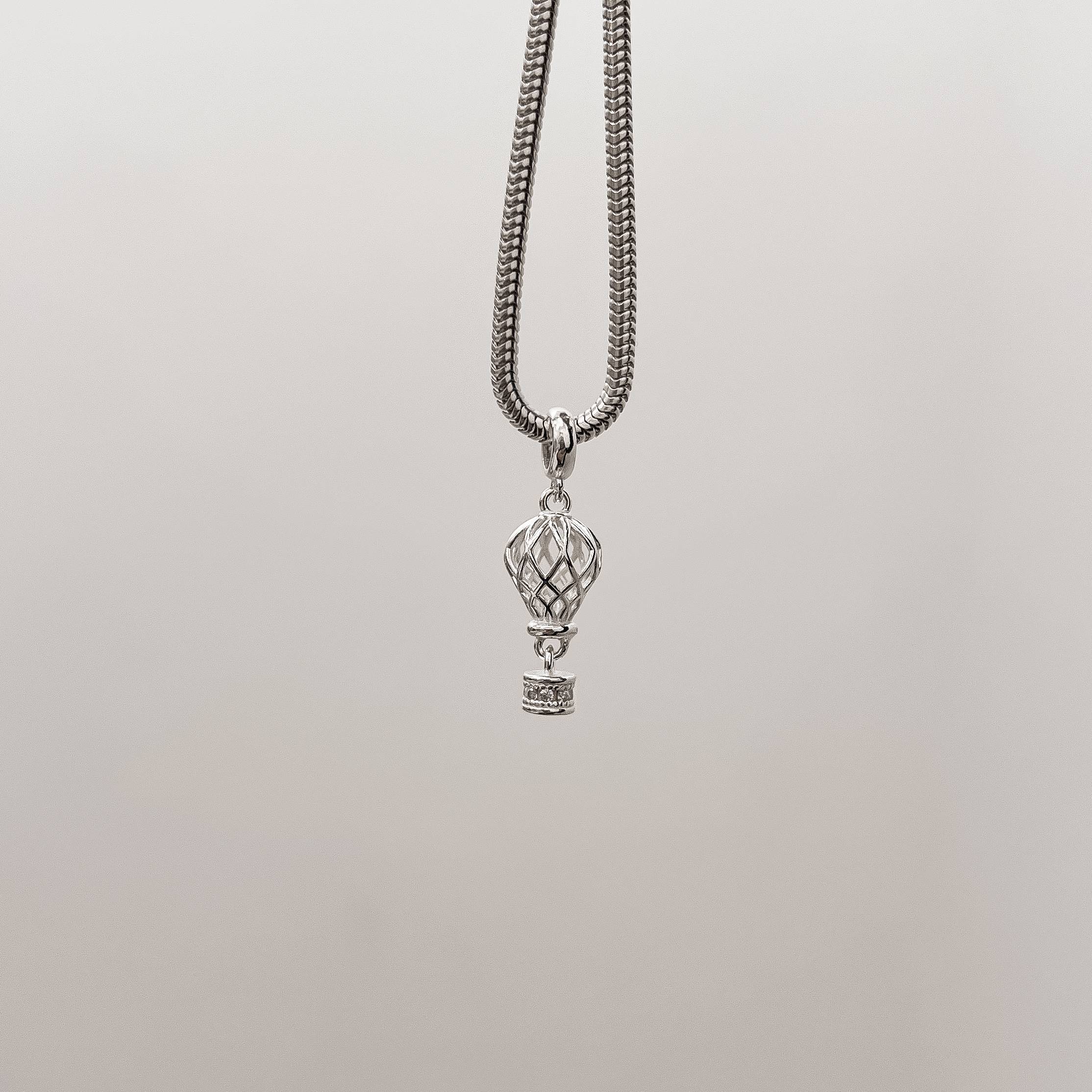 Imagem Berloque pingente balão detalhe cravejado 18mm