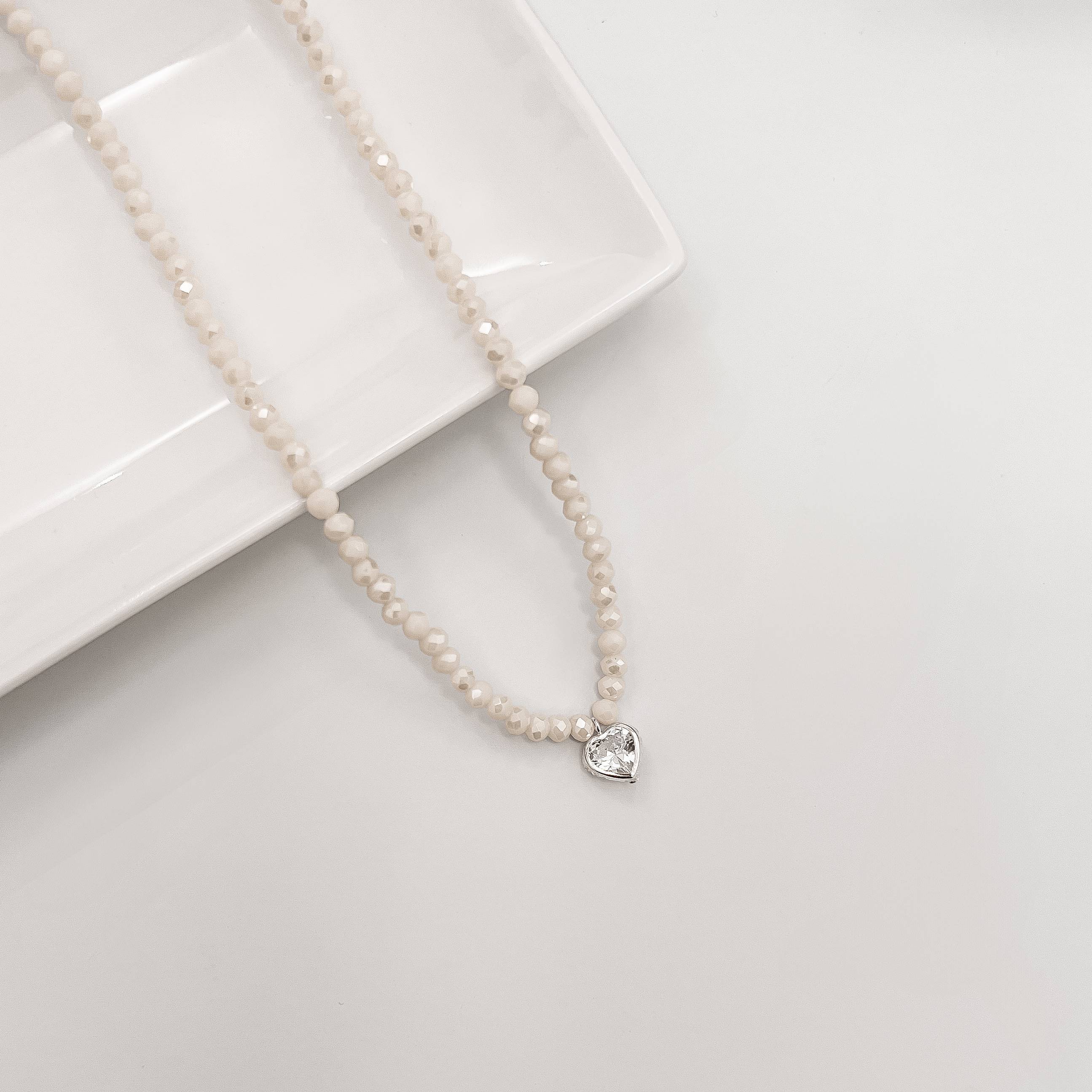 Imagem Secundária Choker cristal off irisado 4mm pingente zircônia coração cristal 8mm 40+5cm