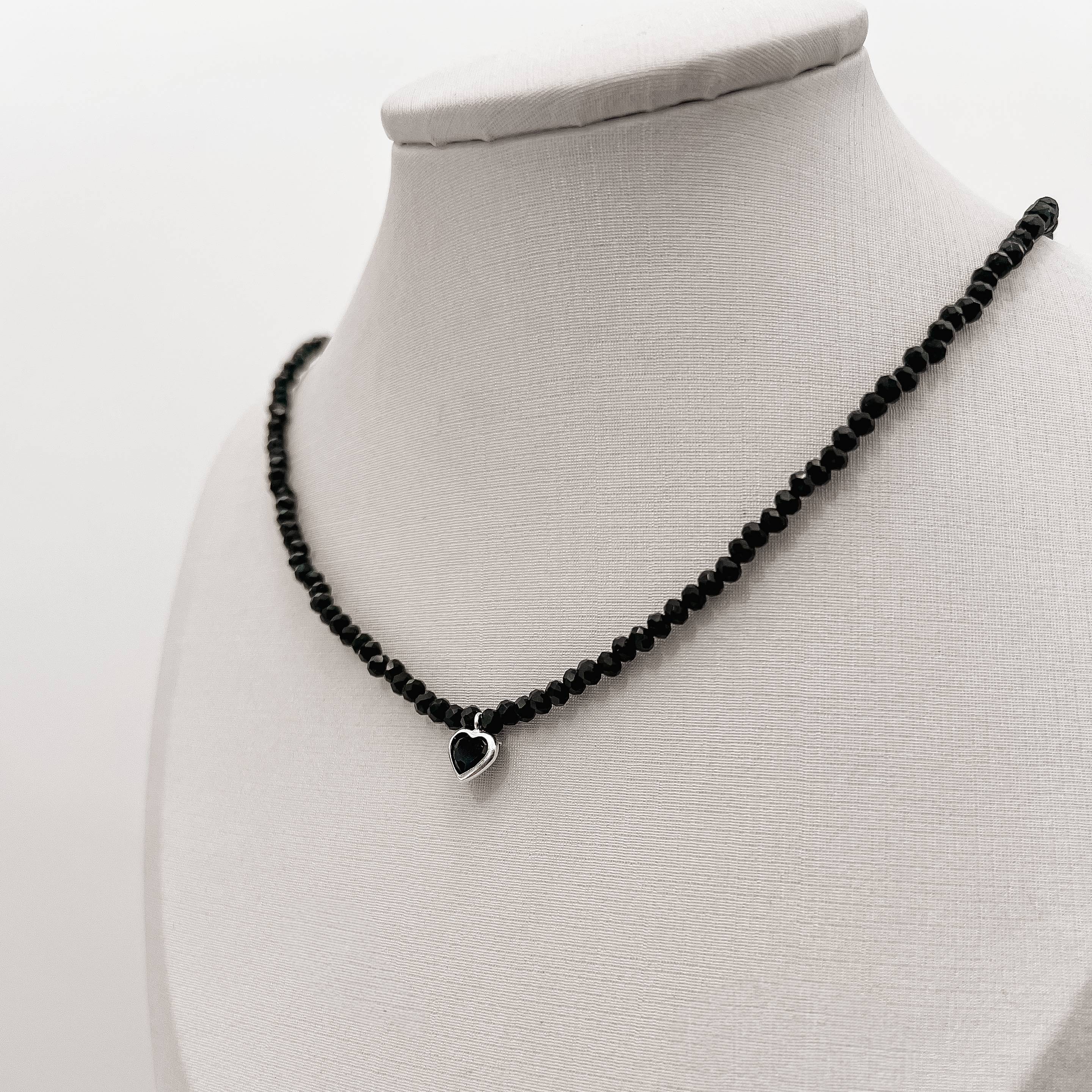 Imagem Secundária Choker cristal preto 3mm pingente zircônia coração ônix 6mm 40+5cm