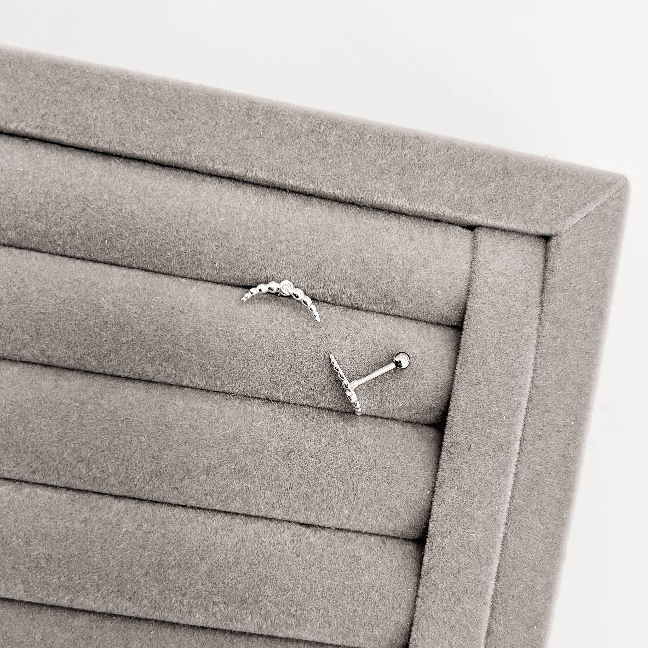 Imagem Piercing haste cluster bolinhas detalhe zircônia 12mm