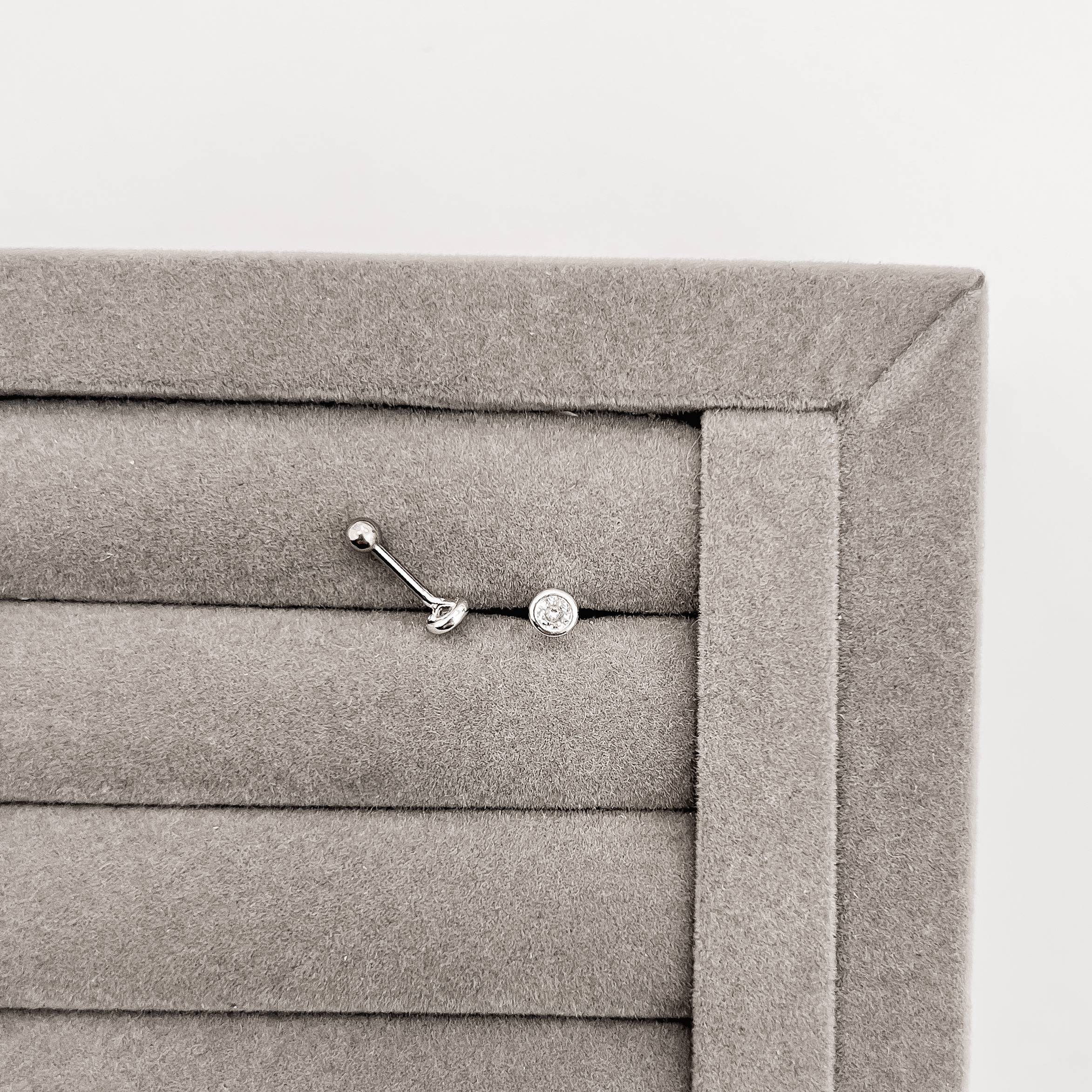 Imagem Piercing haste zircônia embutida cristal 3mm