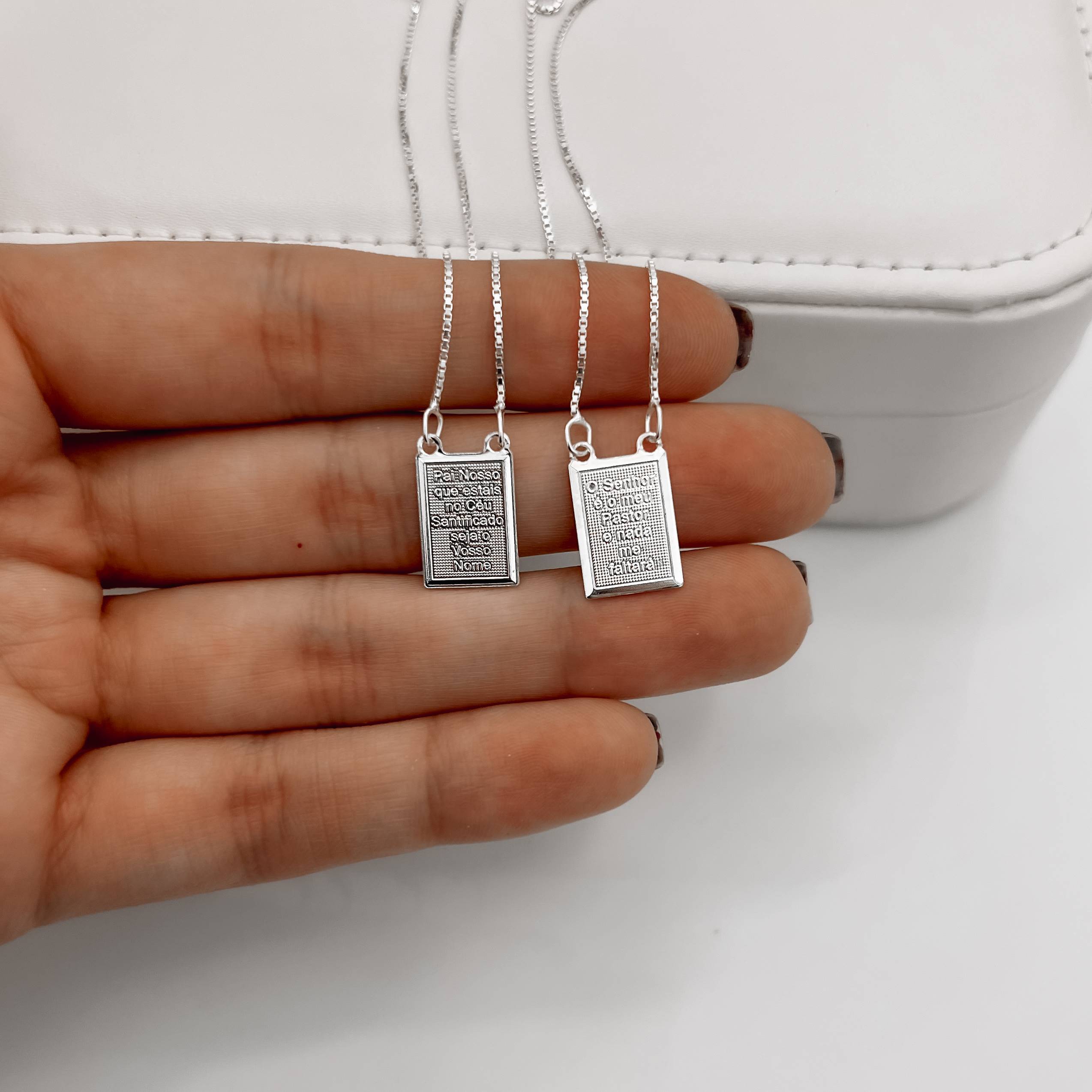 Imagem Secundária Escapulário medalhas Pai Nosso e Salmo 23:1 v15 60cm