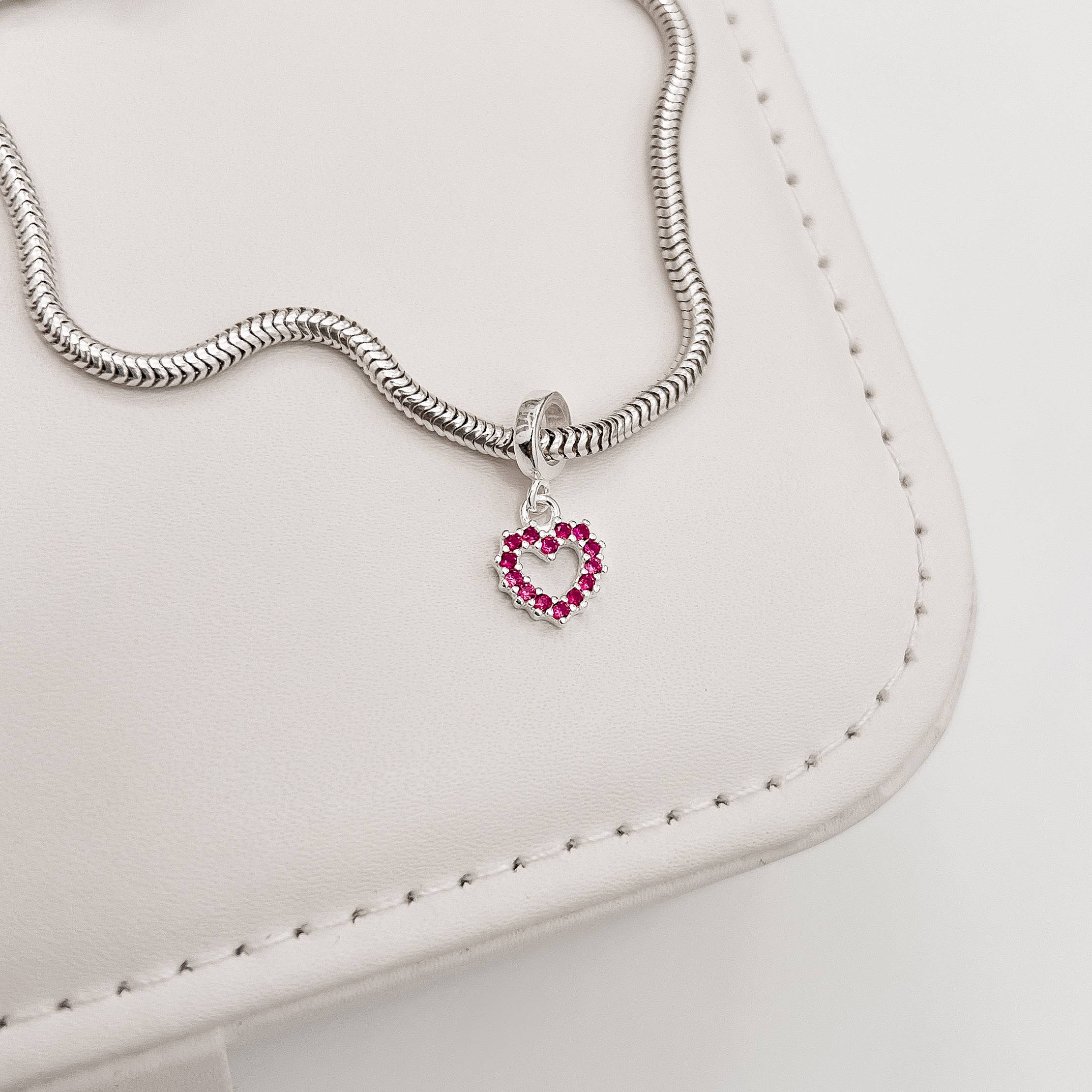 Imagem Berloque pingente coração vazado cravejado rosa 8mm