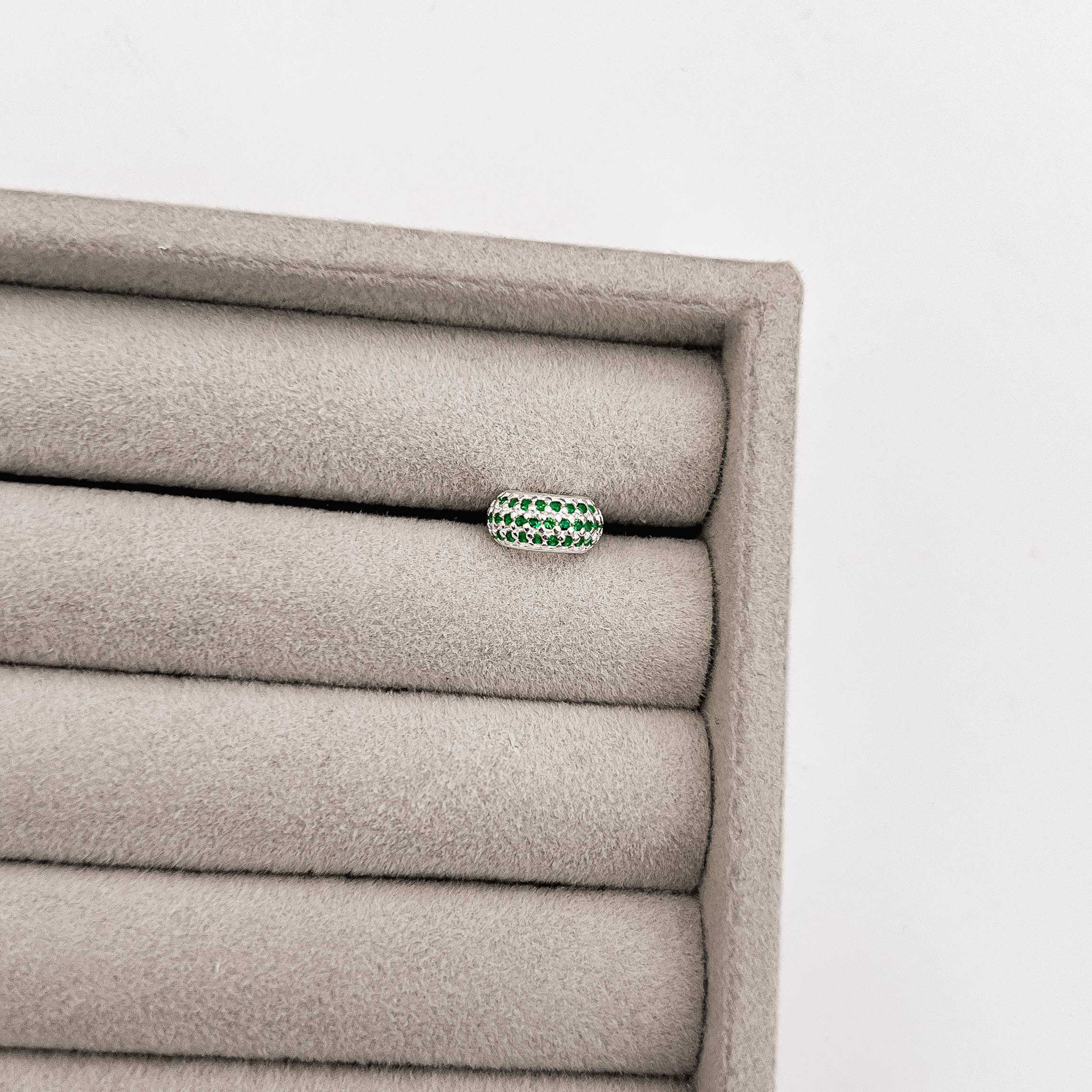 Imagem Secundária Berloque separador triplo cravejado verde 10mm