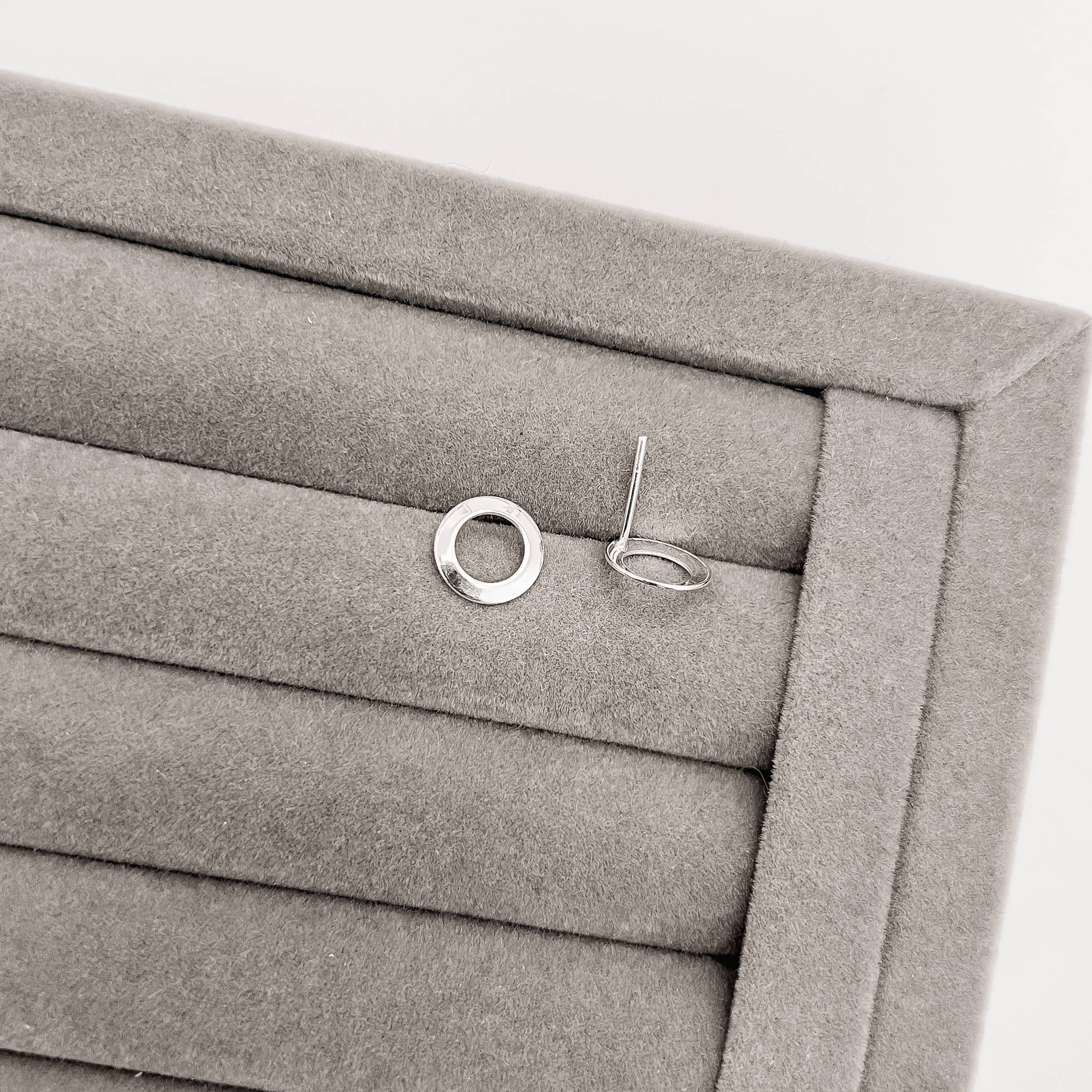 Imagem Brinco círculo vazado 10mm