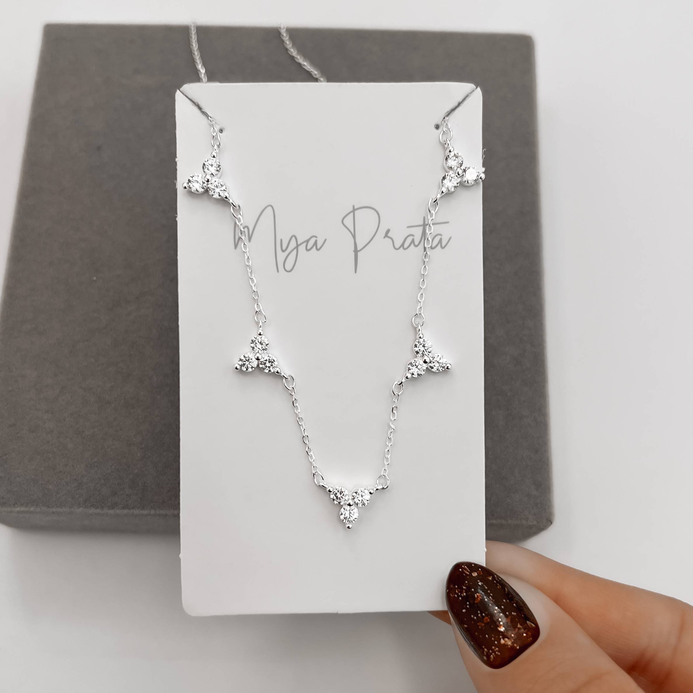 Imagem Secundária Colar entremeios 3 zircônias 6mm 40+5cm