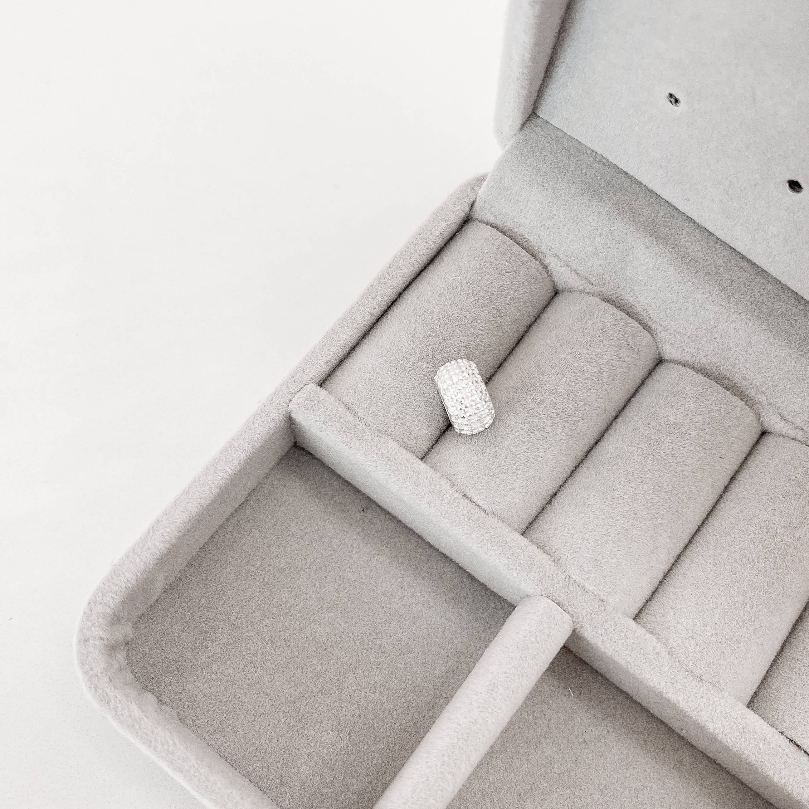 Imagem Berloque separador largo cravejado 9mm