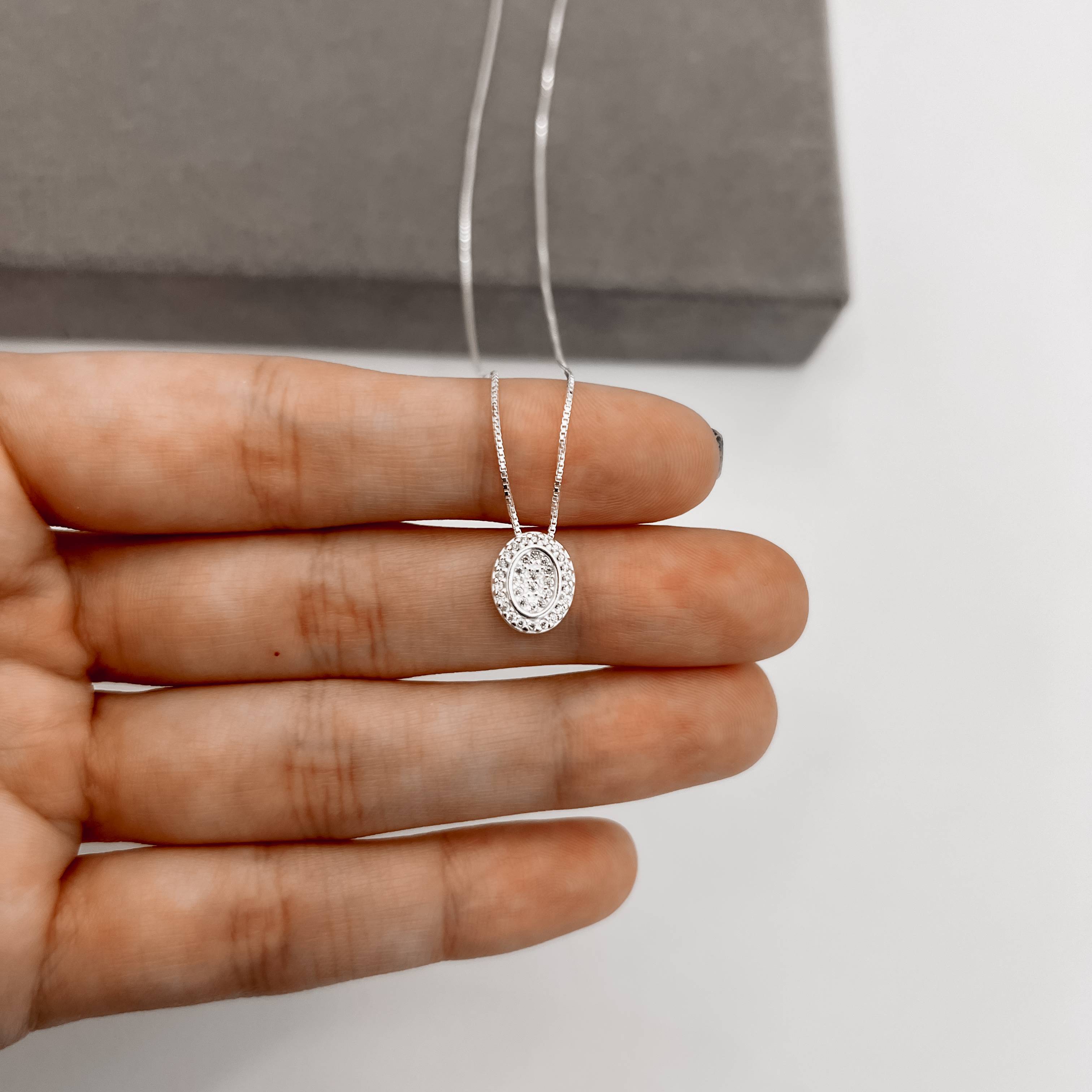 Colar oval cravejado 11mm 45cm