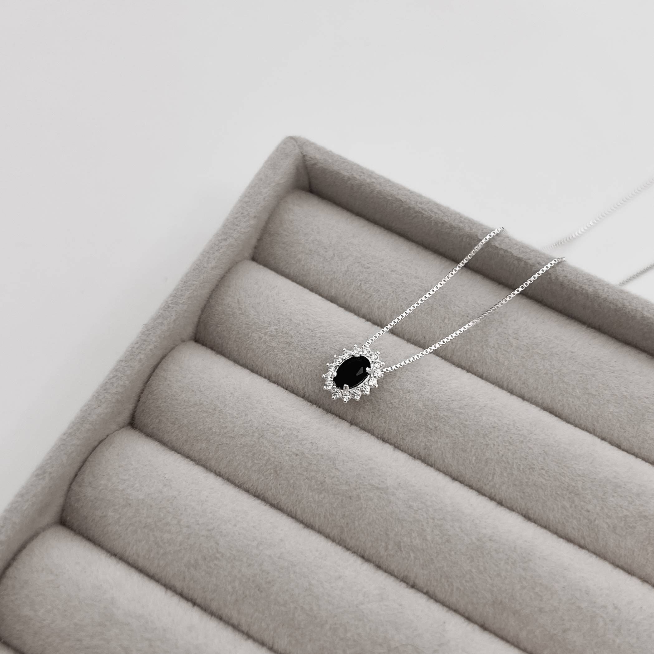 Colar zircônia oval ônix com cravejado 10mm 45cm