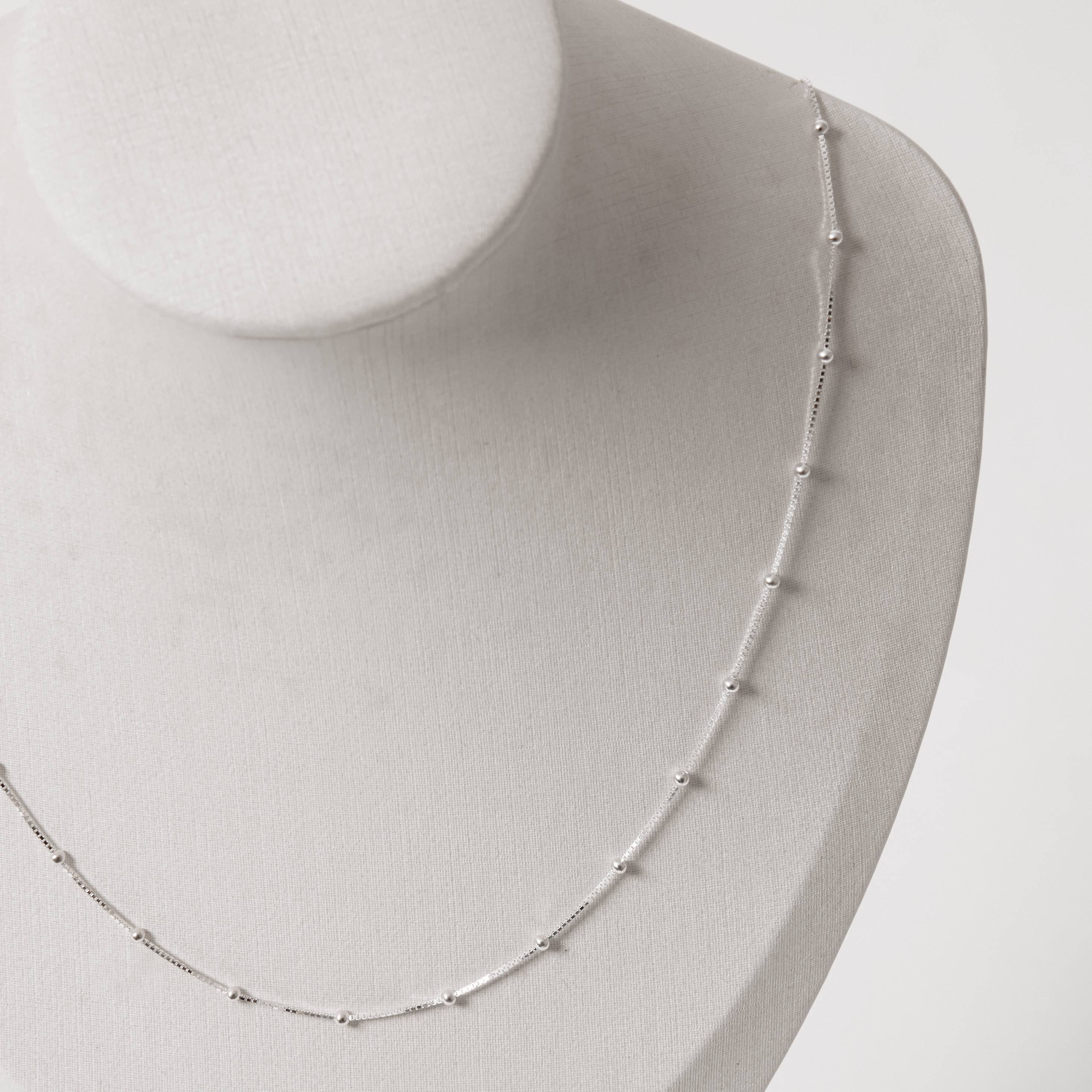 Imagem Secundária Corrente veneziana v12 com bolas 2mm 45cm