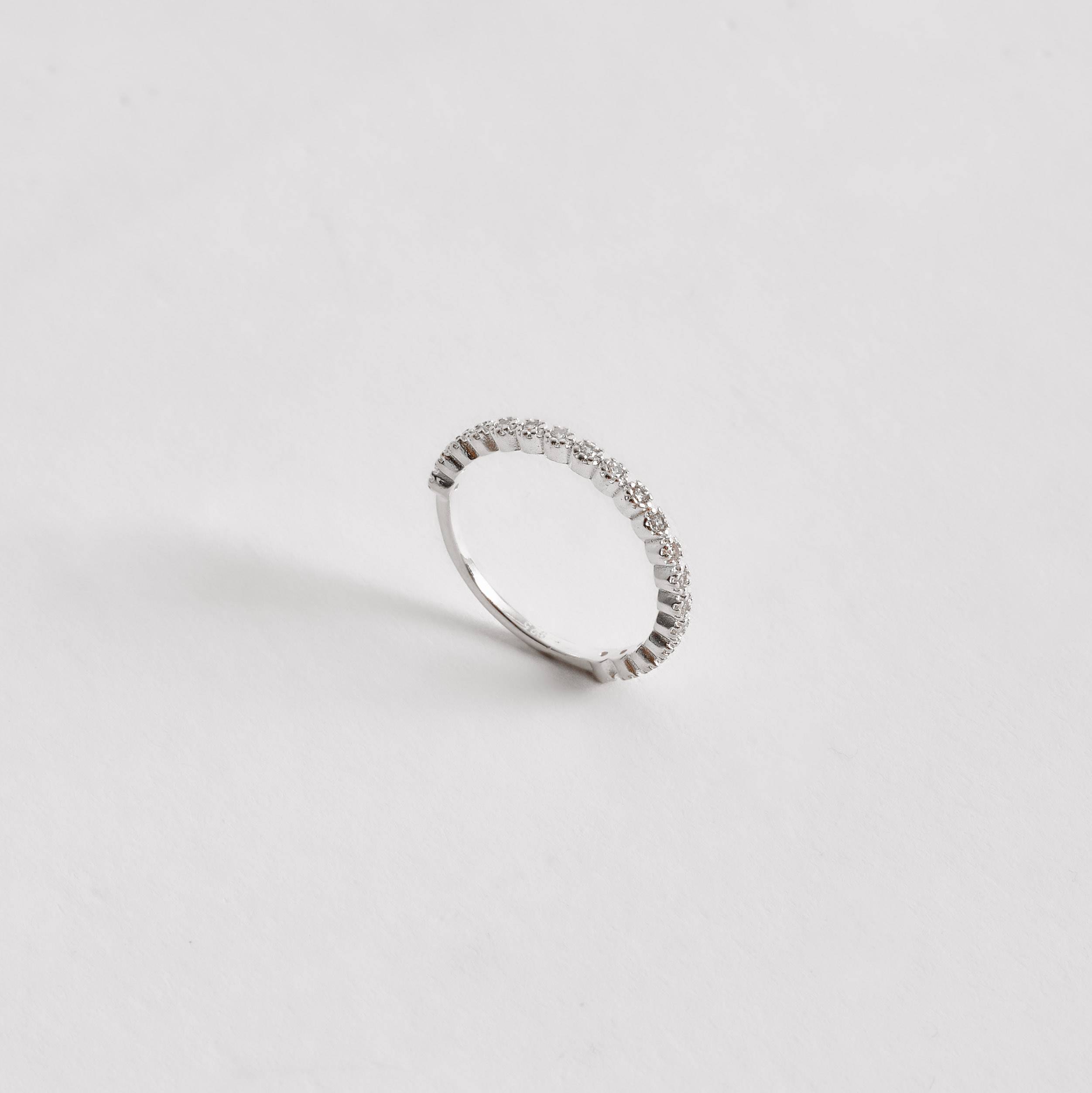 Imagem Anel meia aliança bolinhas 