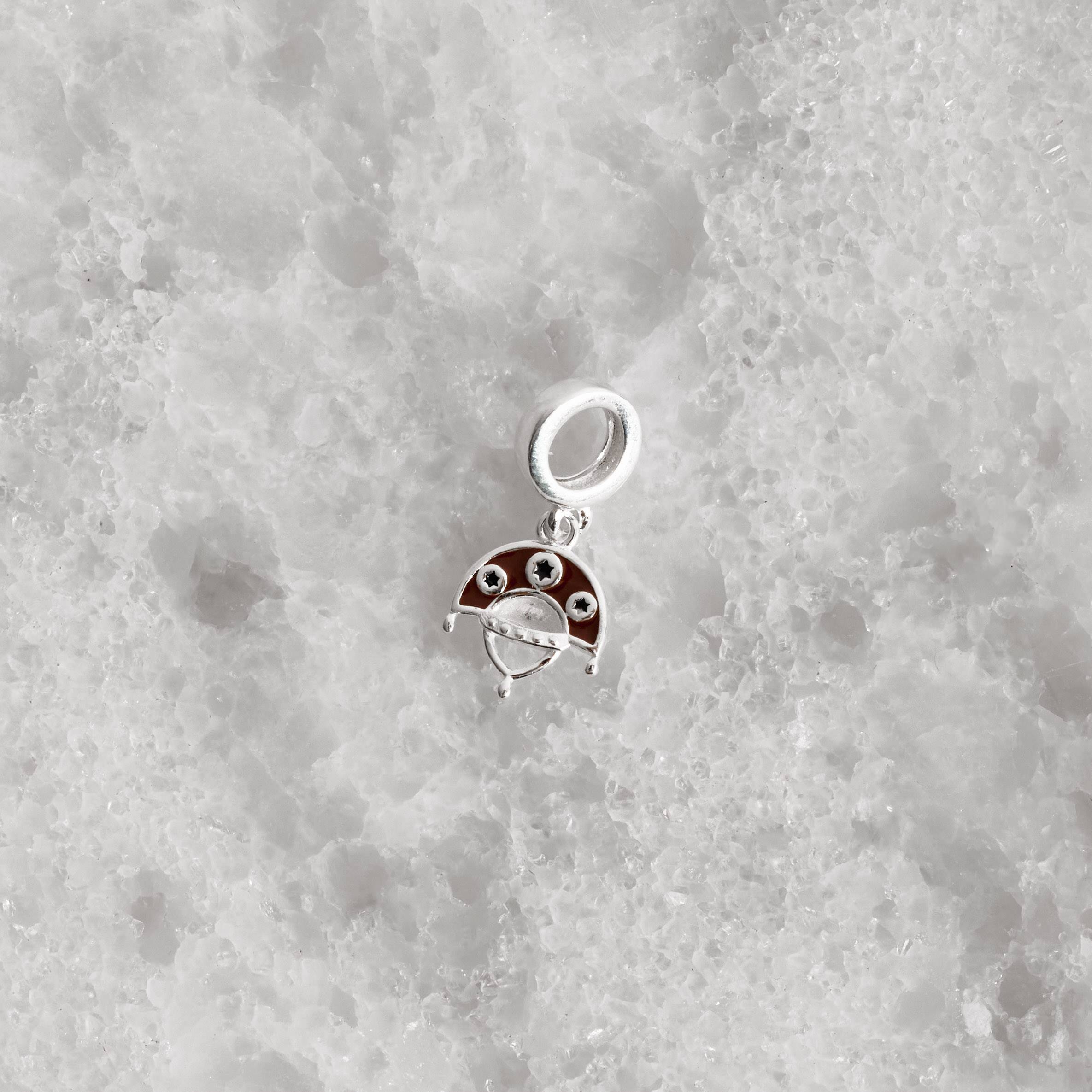 Imagem Secundária Berloque pingente chapéu Lampião 10mm resina