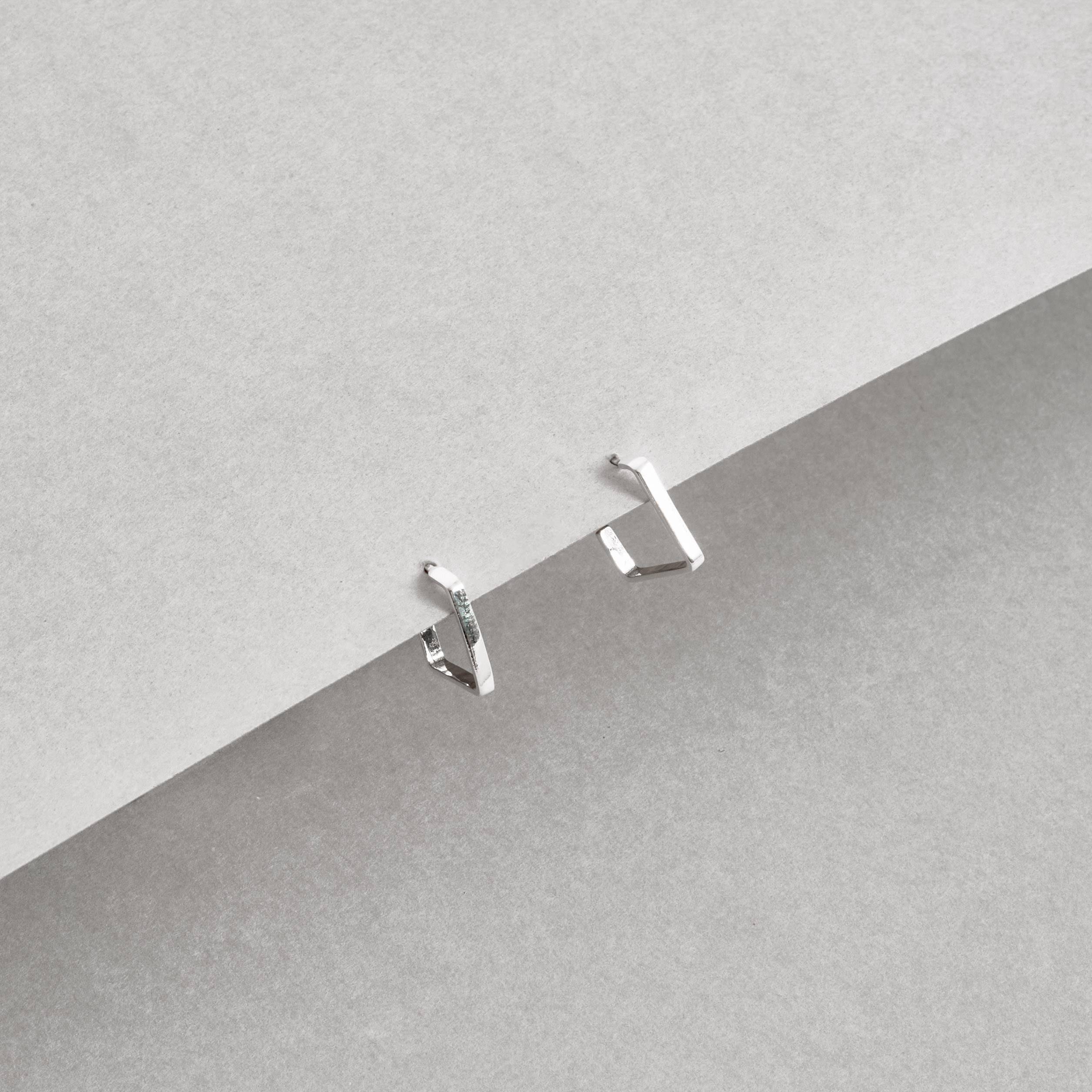 Imagem Argola quadrada 12mm tarraxa