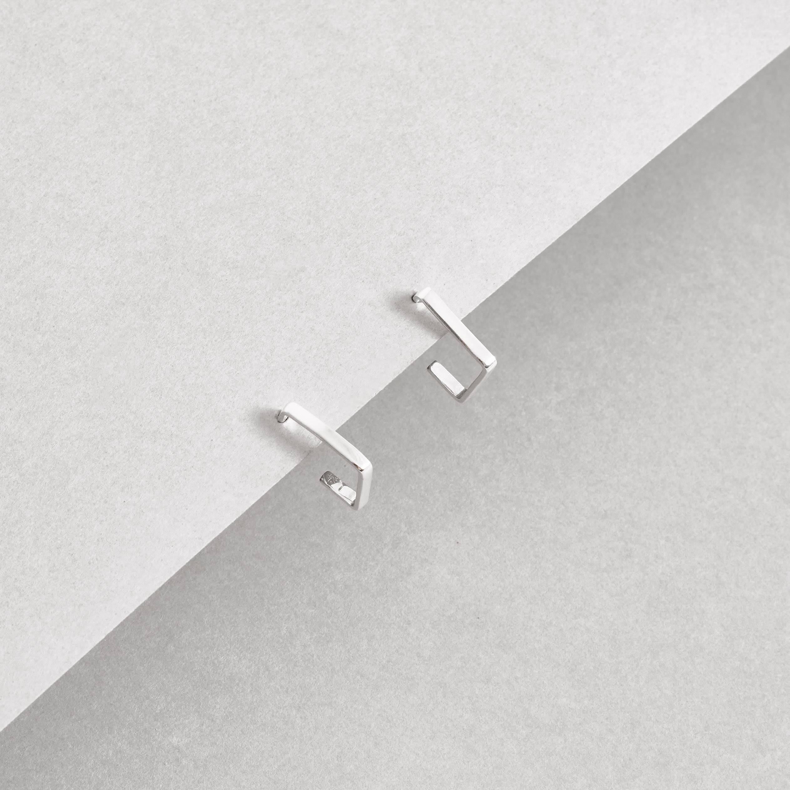 Imagem Secundária Argola quadrada 12mm tarraxa