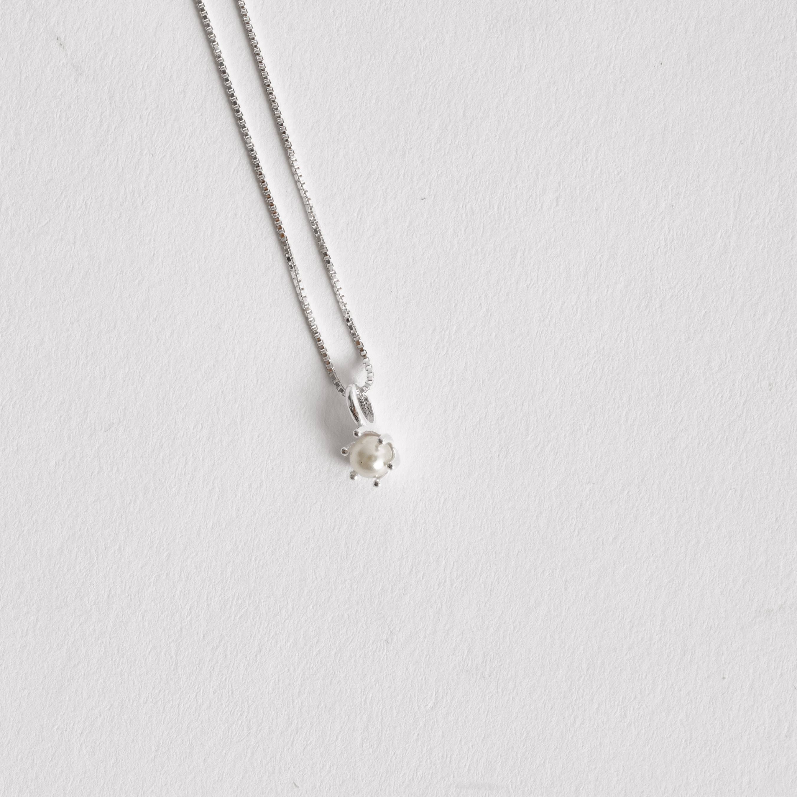 Imagem Secundária Colar pingente pérola 4mm 40cm