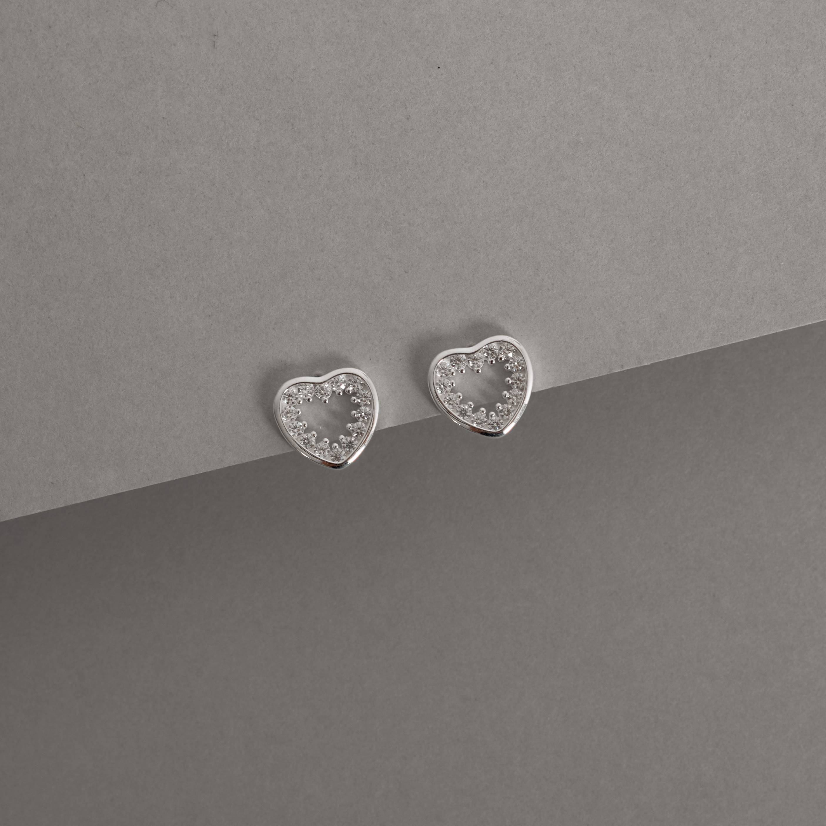 Imagem Secundária Conjunto brinco e colar coração vazado cravejado 13mm 45cm