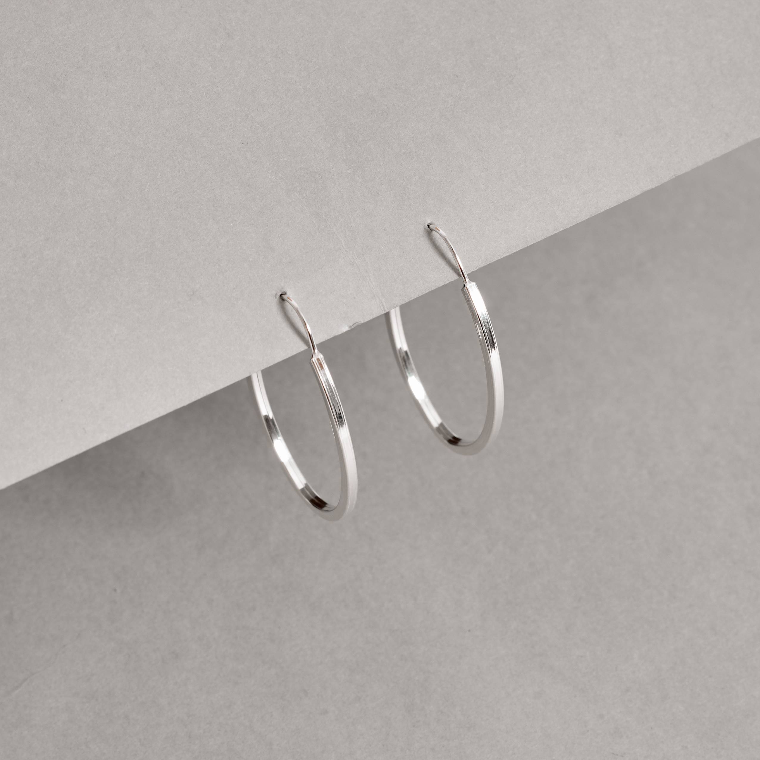 Imagem Secundária Argola navete 41mm fio quadrado