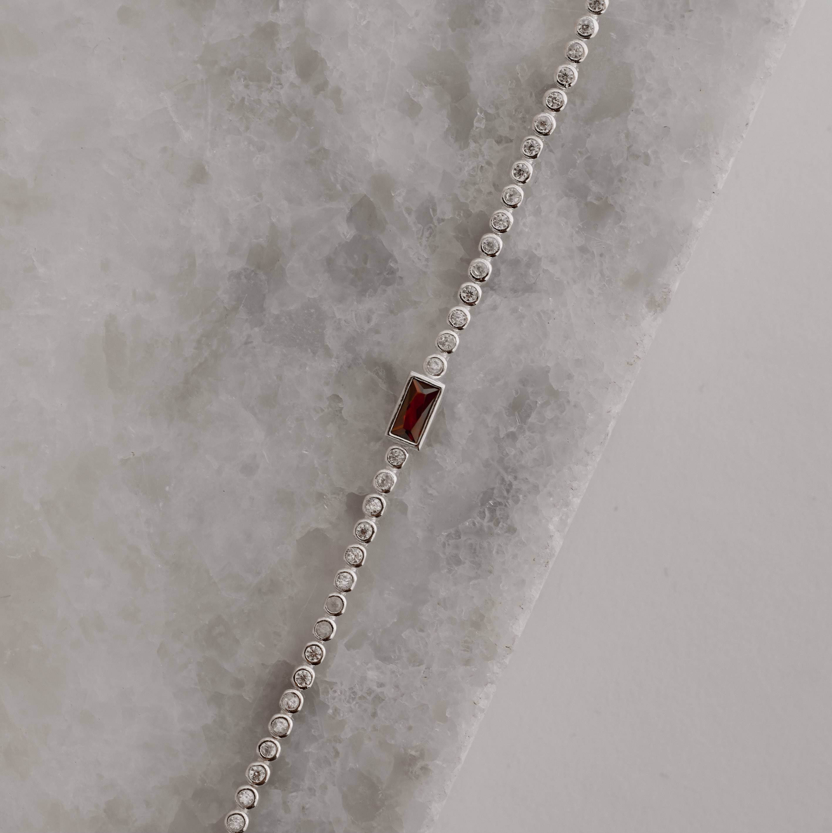 Imagem Secundária Pulseira Riviera com zircônia retangular marrom 7mm 17+3cm