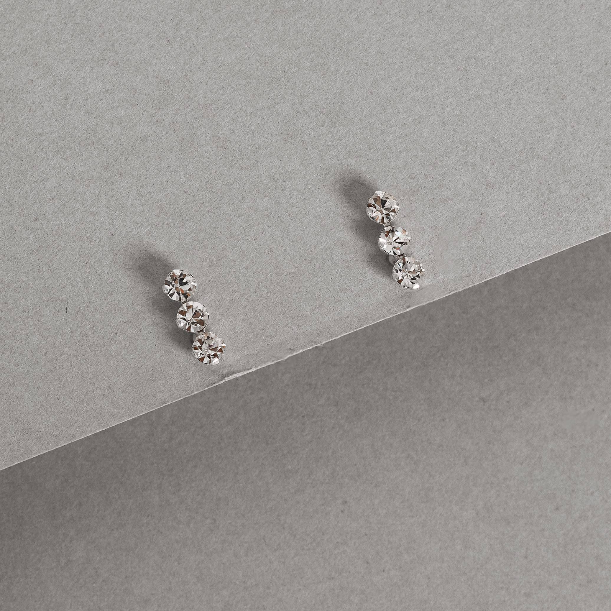 Imagem Brinco 3 zircônias cristal 