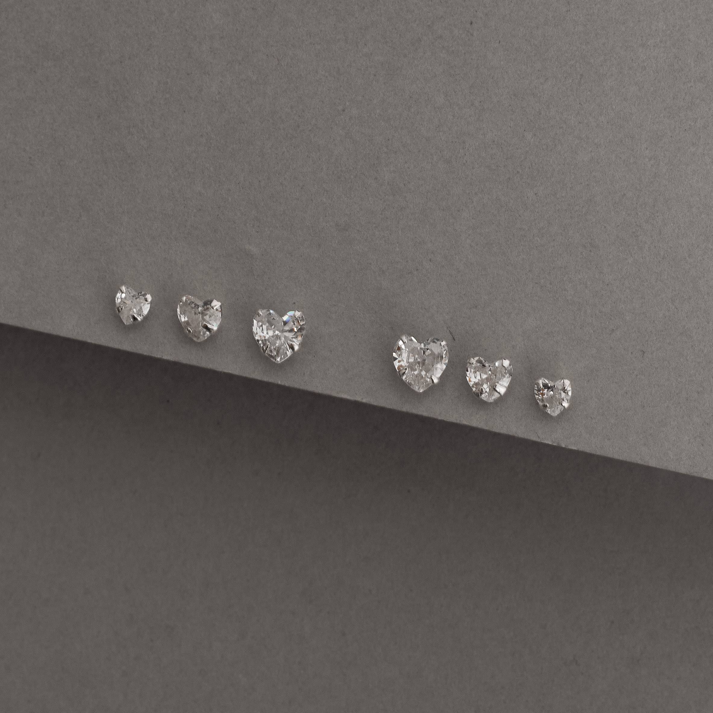 Imagem Trio zircônias coração 4, 5 e 6mm