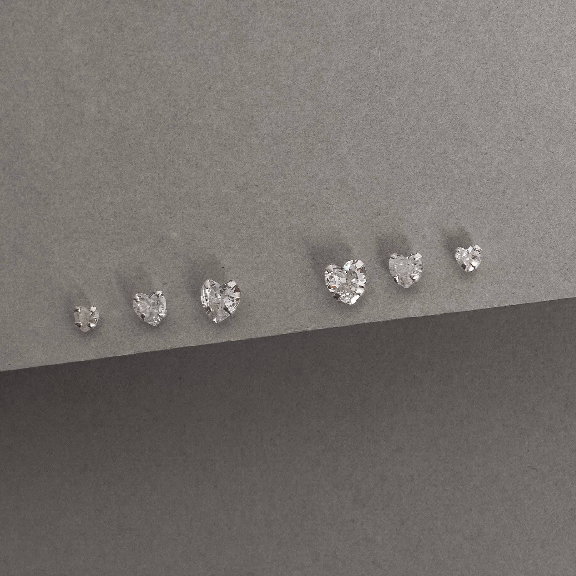 Imagem Trio zircônias coração 3, 4 e 5mm