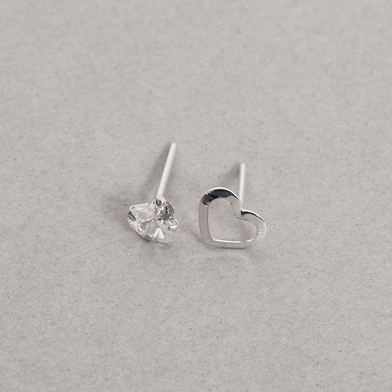 Imagem Secundária Dupla zircônia coração 5mm e coração vazado 8mm