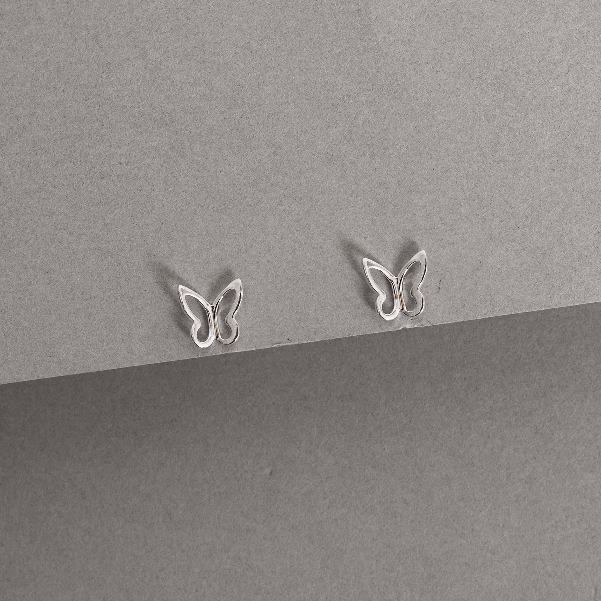 Imagem Secundária Conjunto brinco e colar borboleta vazada 8mm 40cm