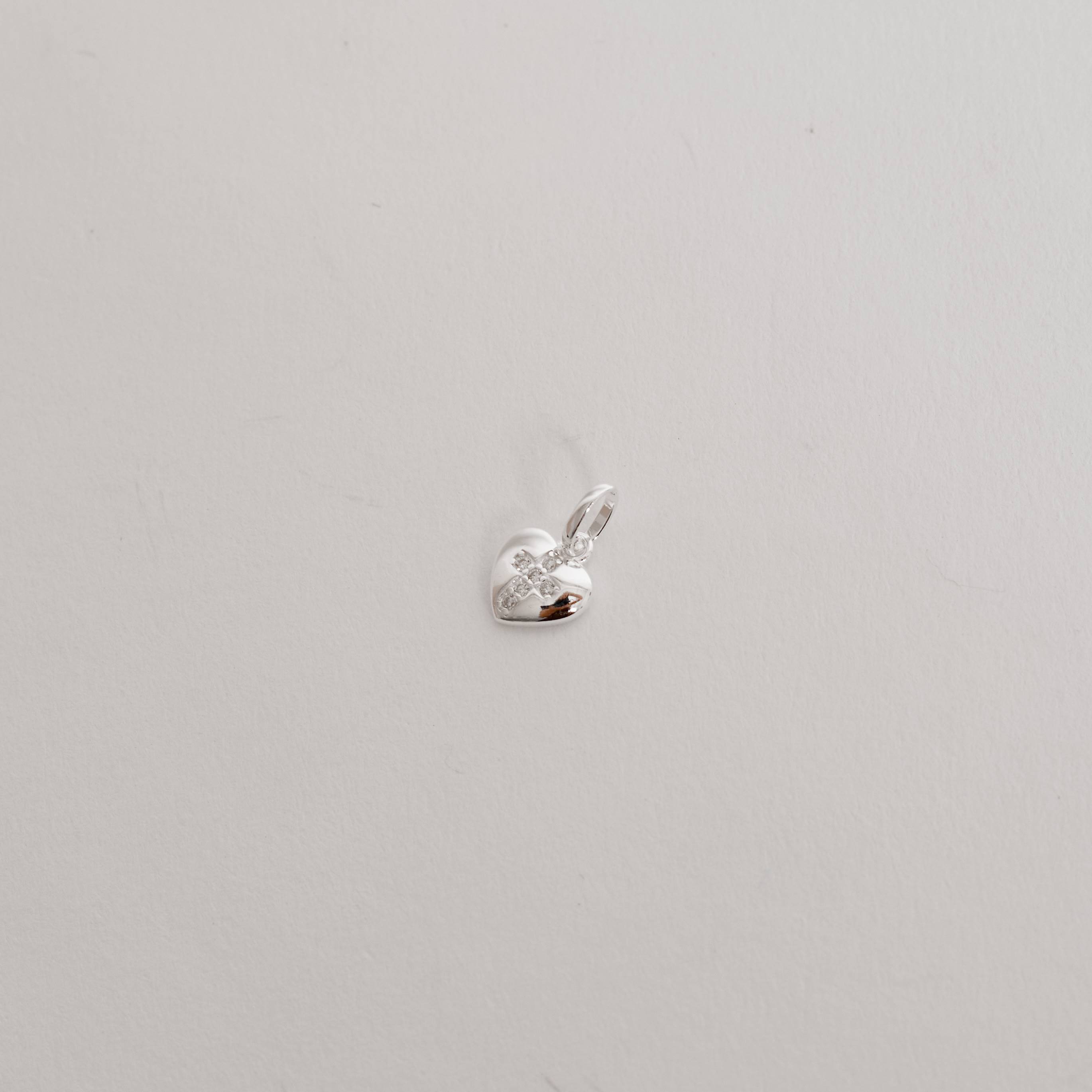 Imagem Secundária Pingente coração com cruz cravejada 8mm