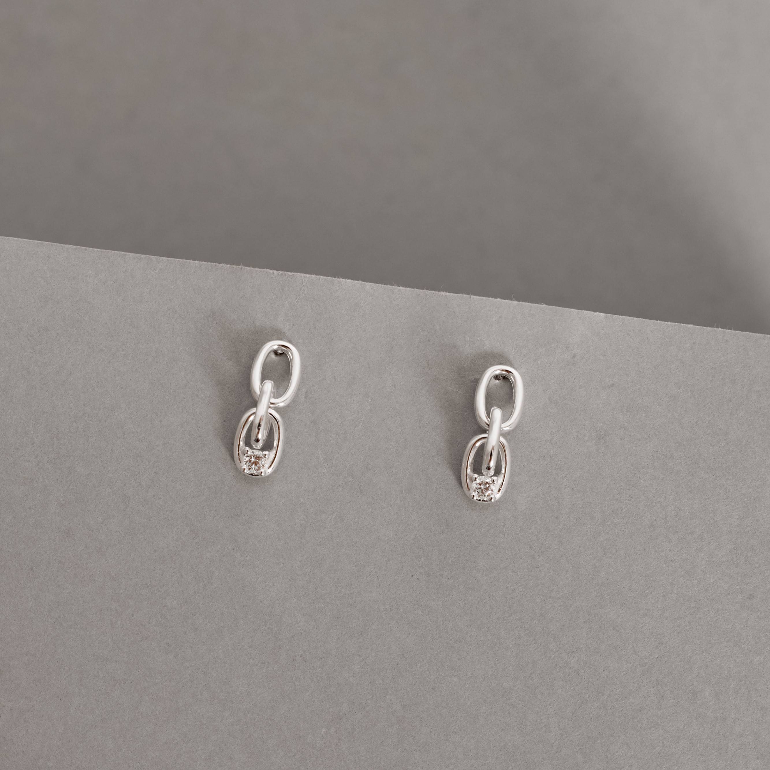 Brinco corrente detalhe zircônia 17mm 