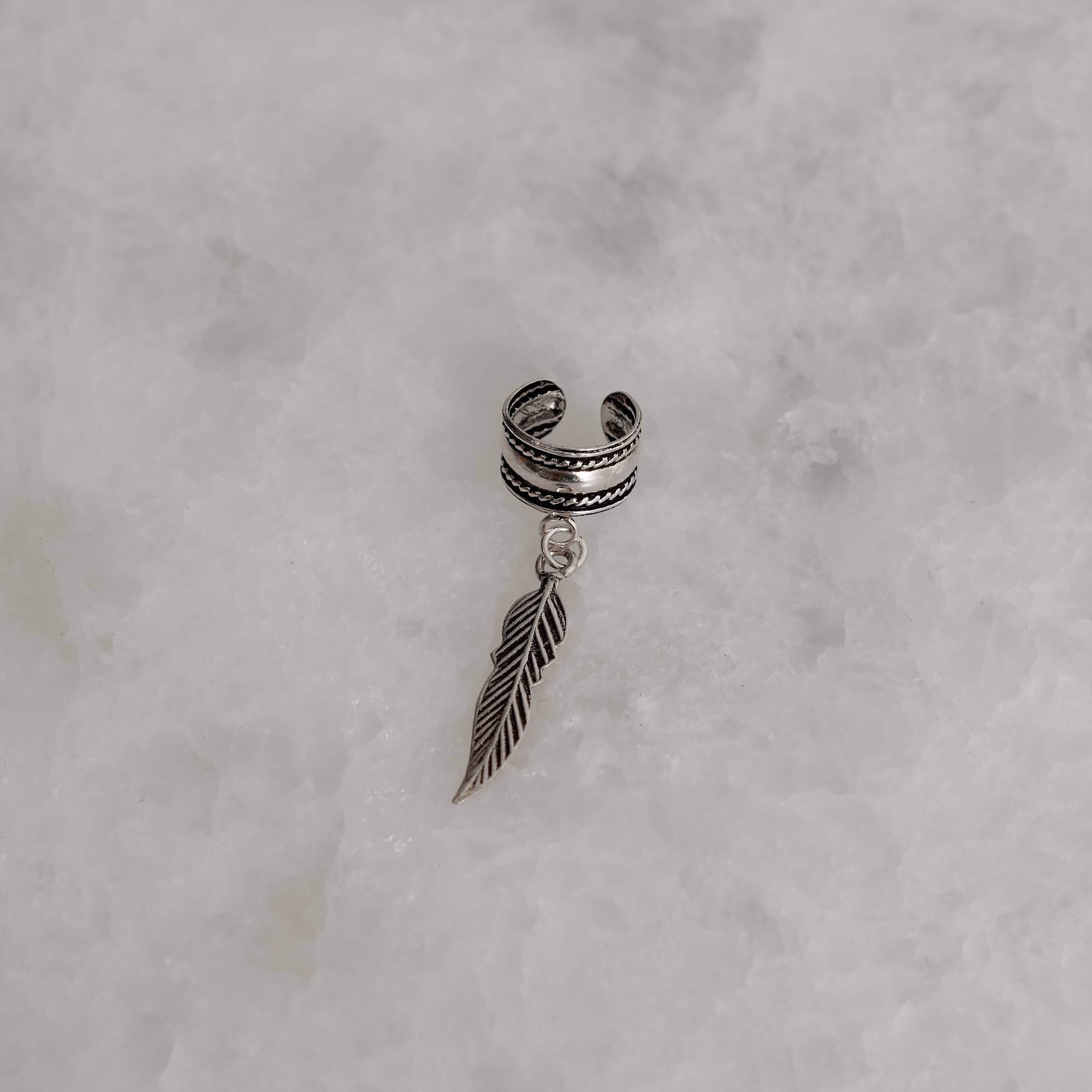 Imagem Secundária Piercing fake pingente pena envelhecido