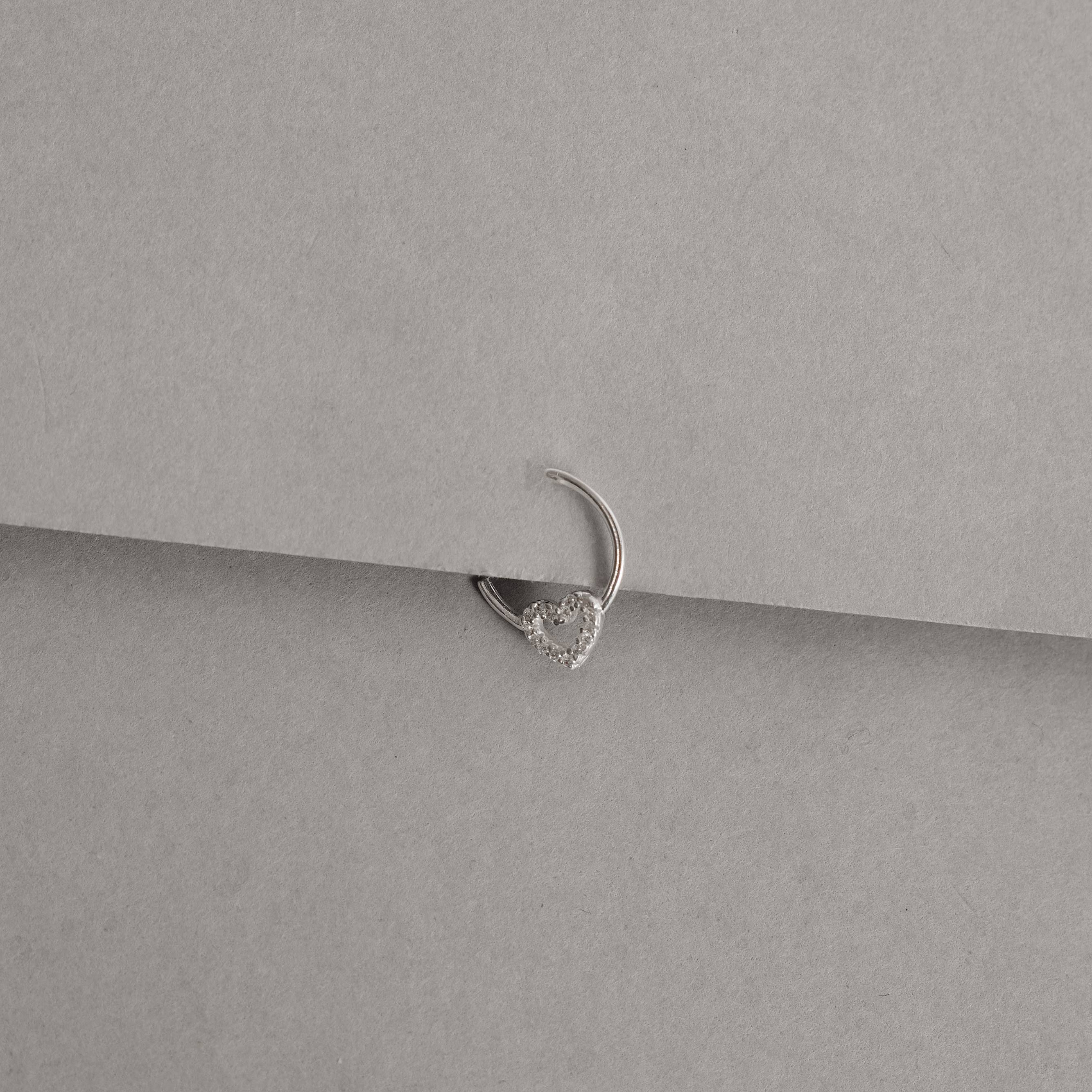 Imagem Secundária Piercing argola com coração vazado cravejado 11mm