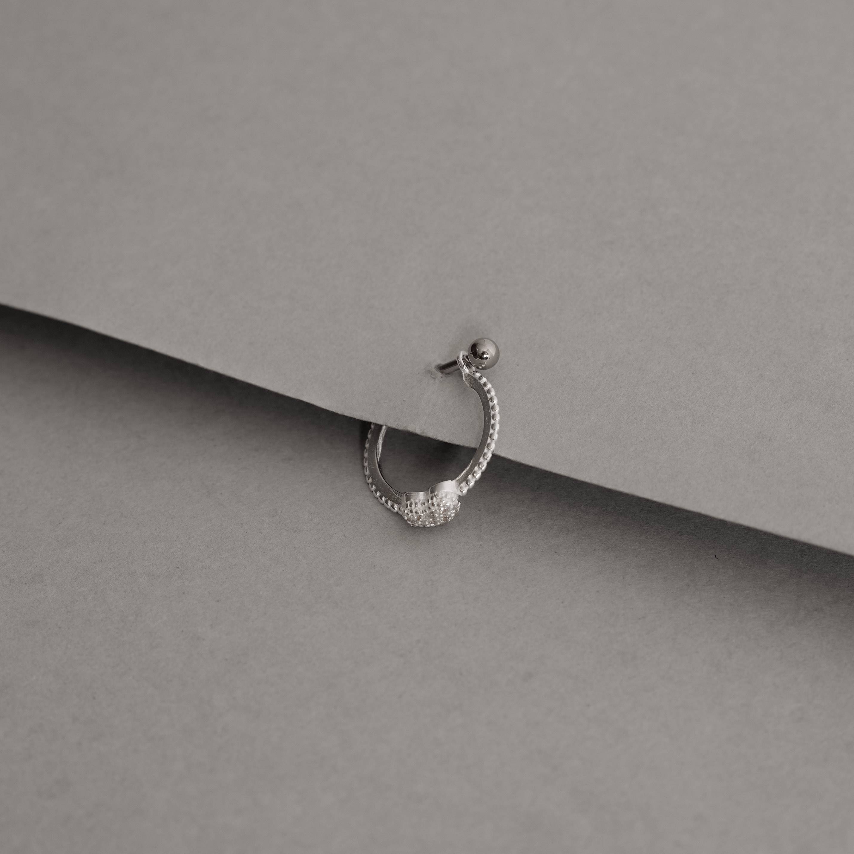 Imagem Secundária Piercing conch detalhe coração cravejado 14mm haste