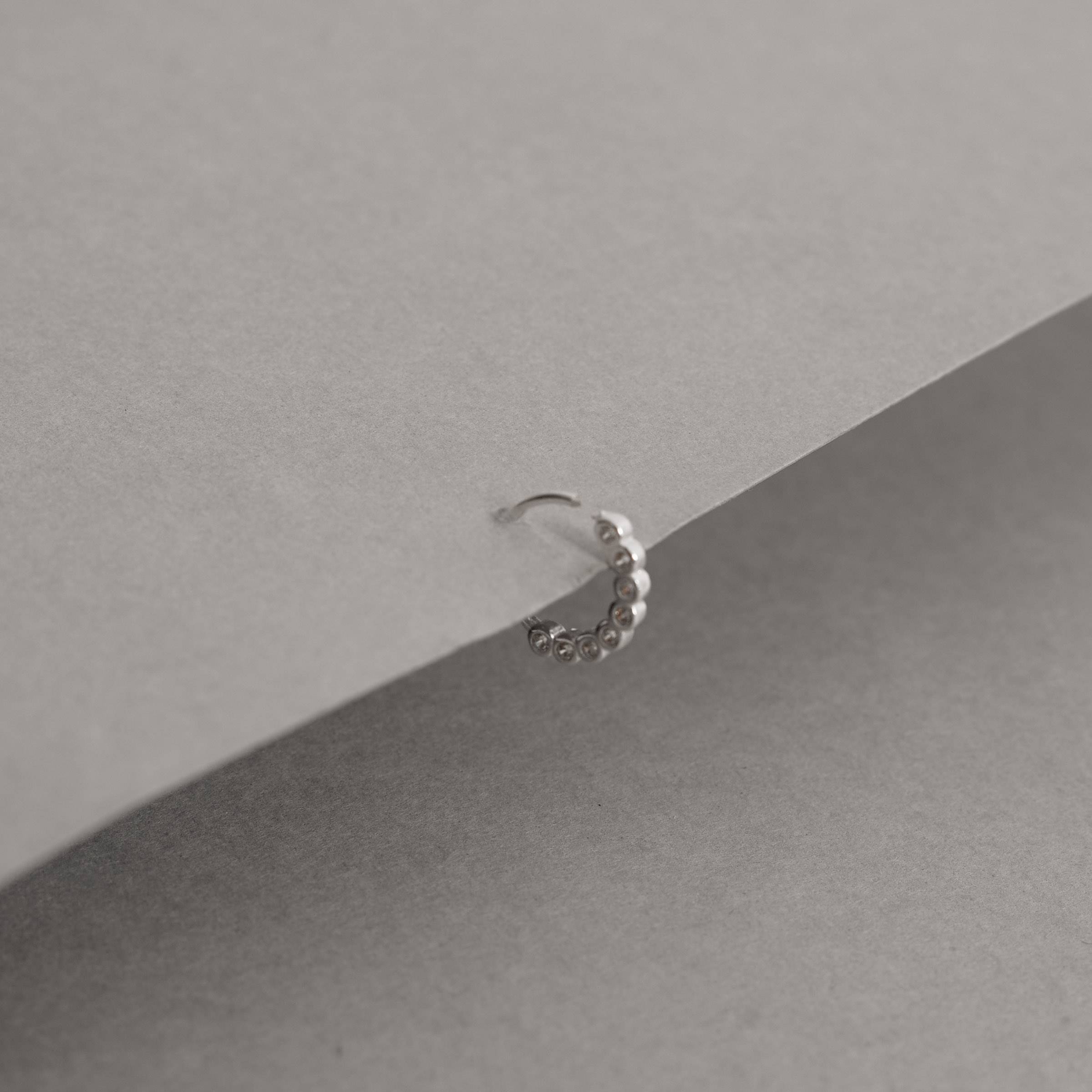 Imagem Secundária Piercing argola cravejada 10mm orelha esquerda