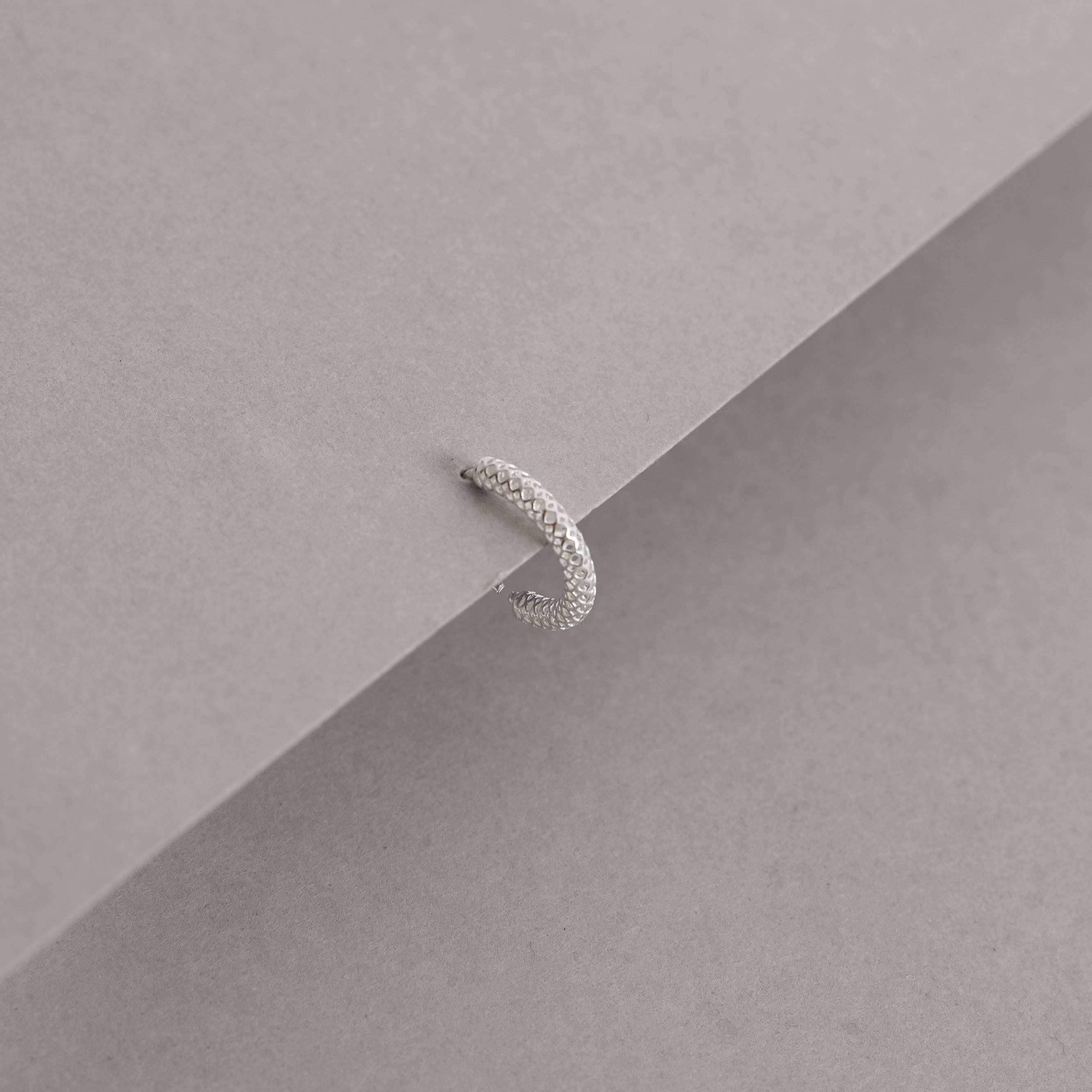 Imagem Secundária Piercing argola 3D 12mm