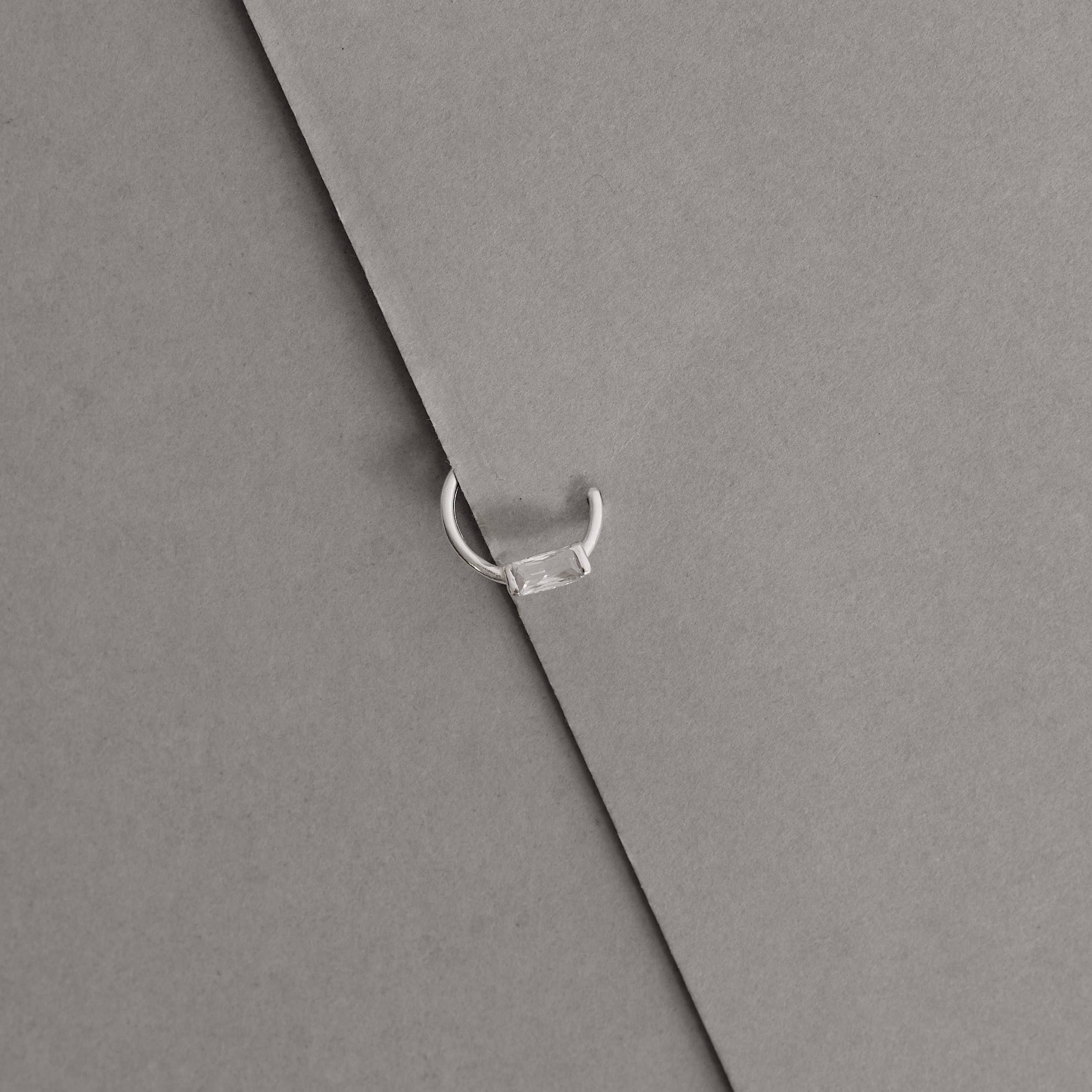 Imagem Secundária Piercing argola 9mm zircônia retangular