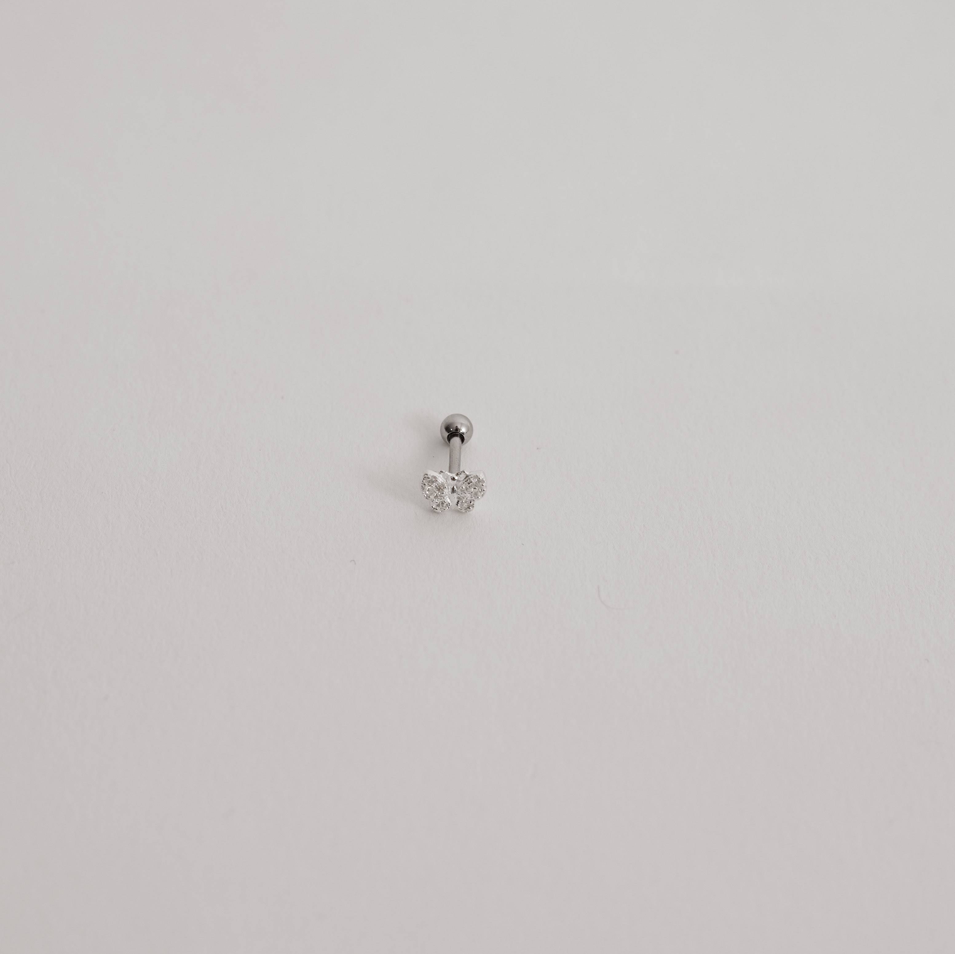 Imagem Secundária Piercing haste borboleta com zircônias 6mm