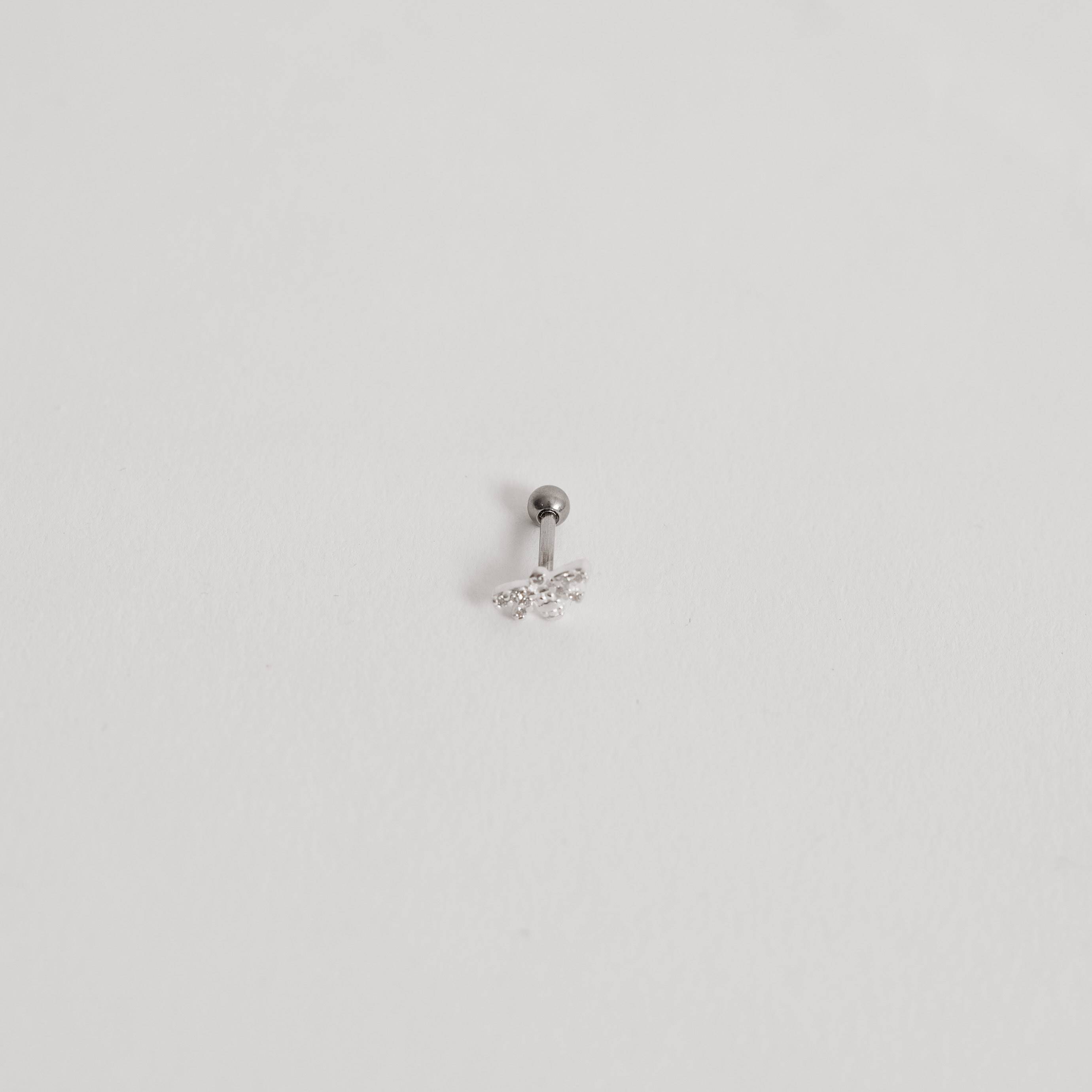 Imagem Secundária Piercing haste abelha cravejada 7mm