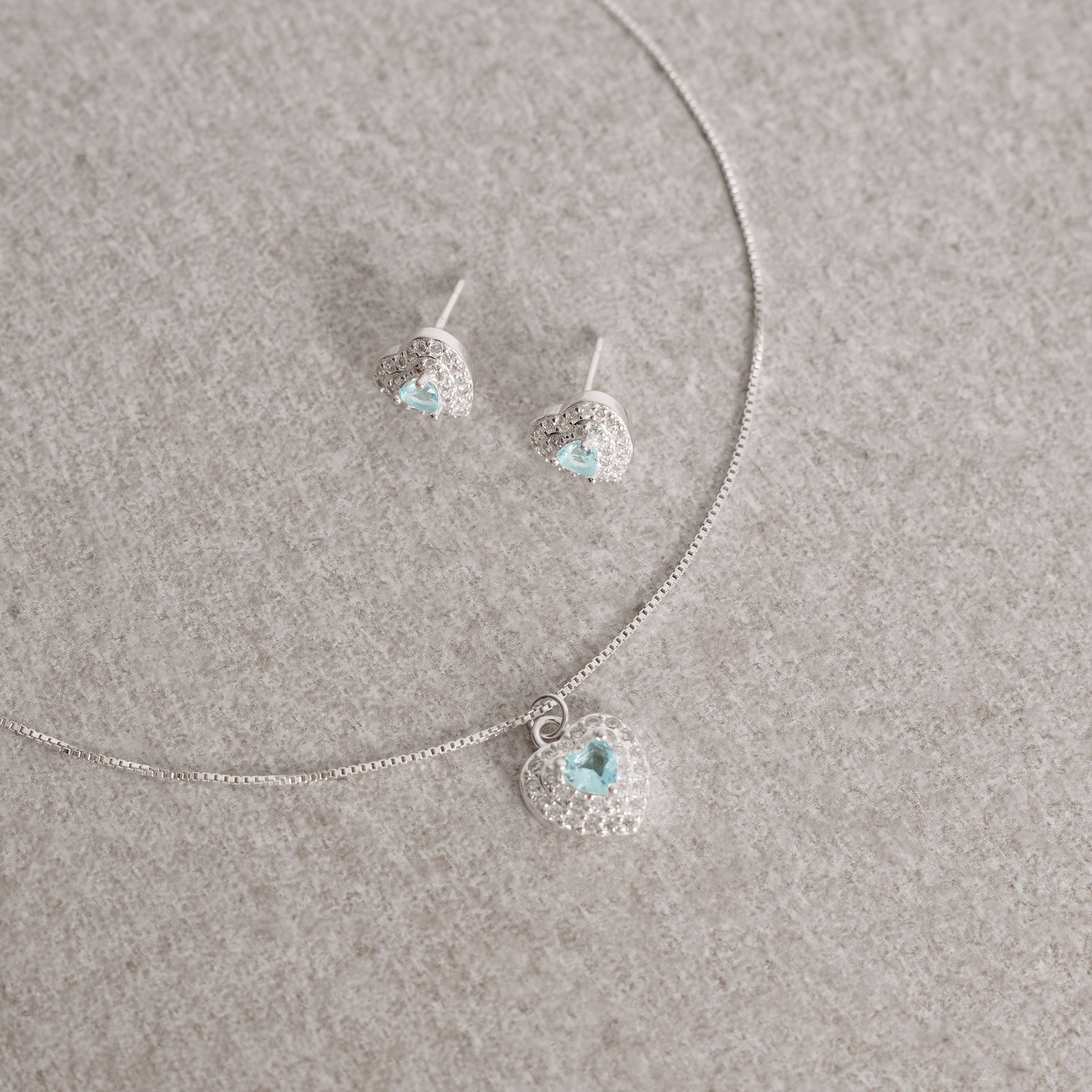 Imagem Conjunto brinco e colar zircônia coração azul claro com duplo cravejado 10mm 45cm