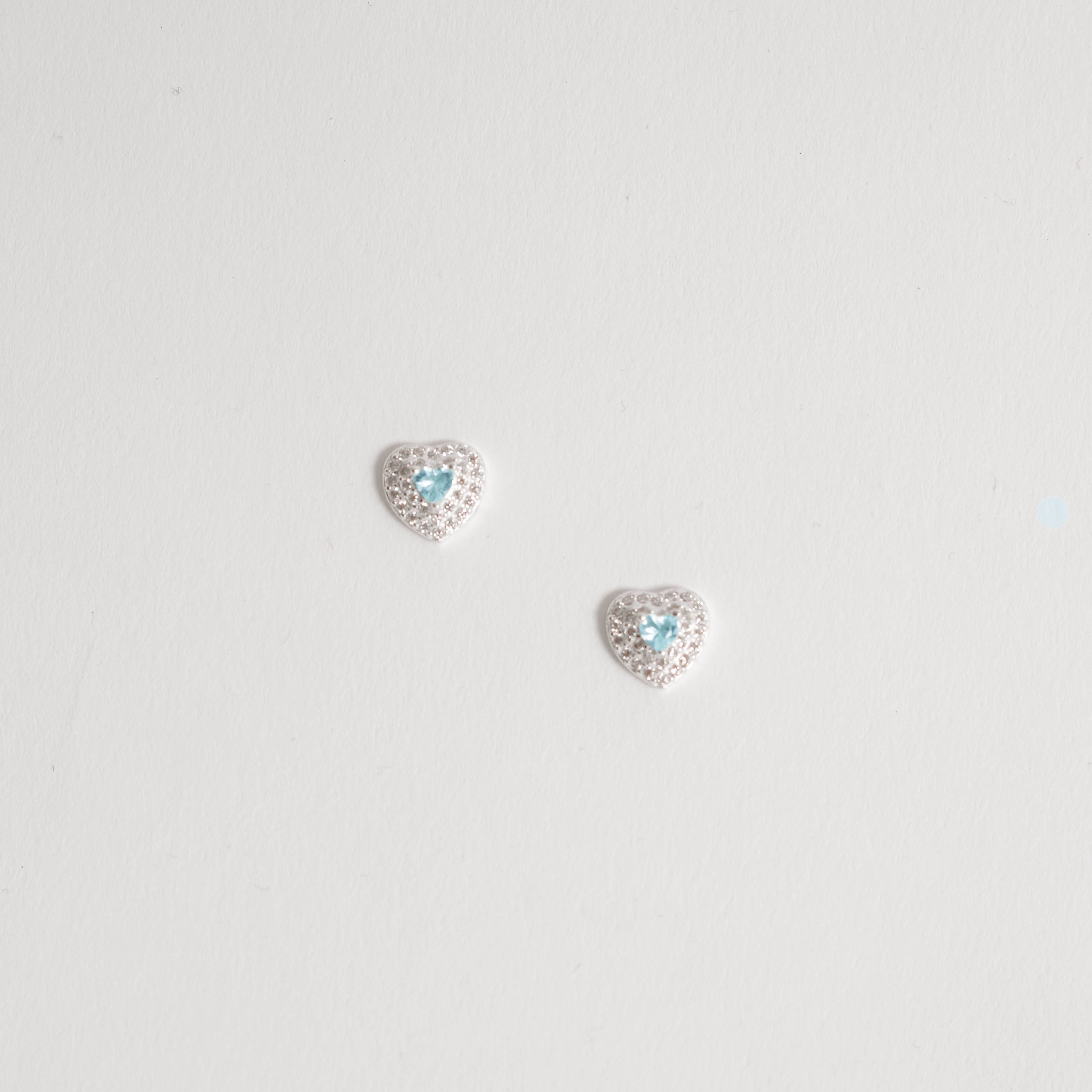 Imagem Secundária Conjunto brinco e colar zircônia coração azul claro com duplo cravejado 10mm 45cm