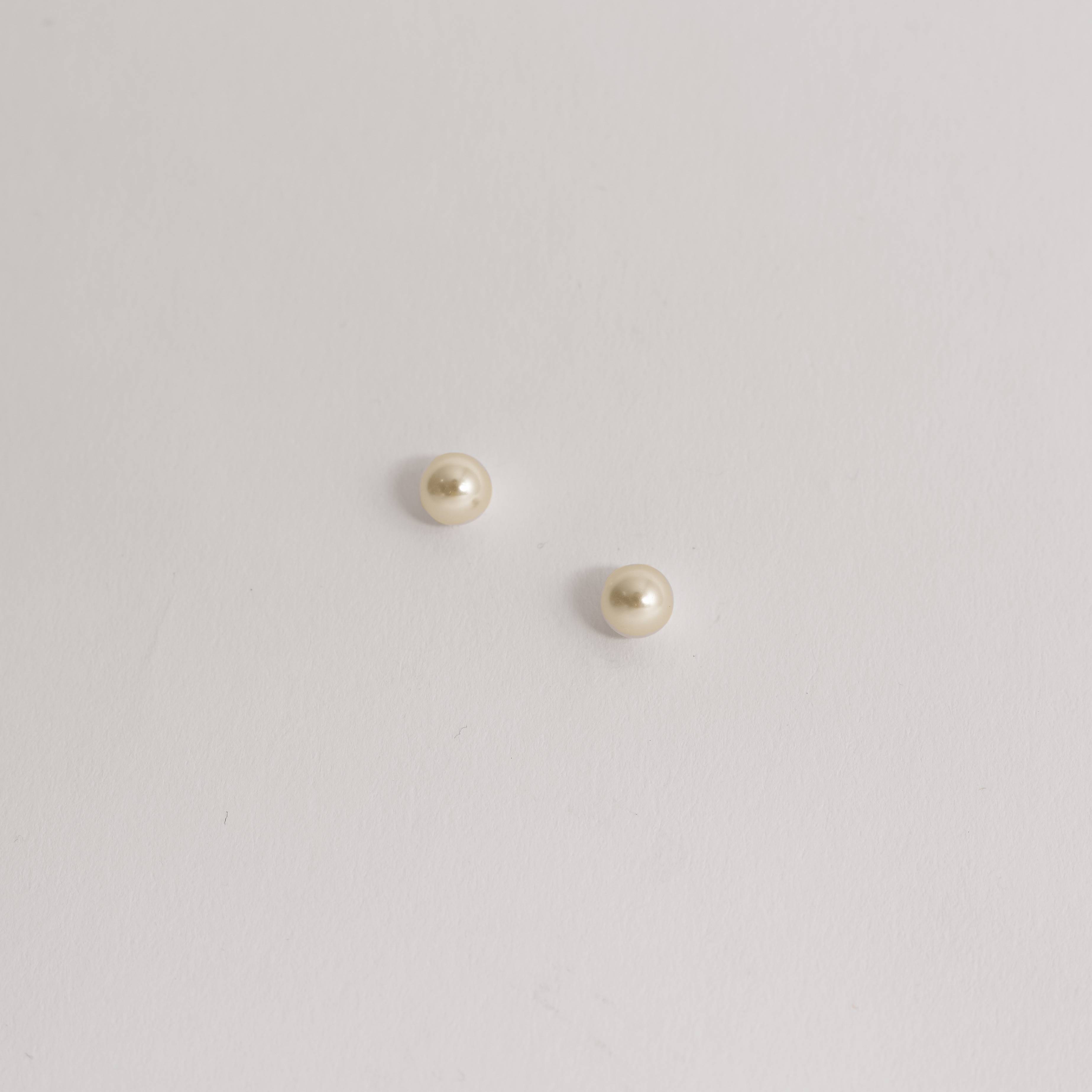Imagem Secundária Brinco pérola 7mm
