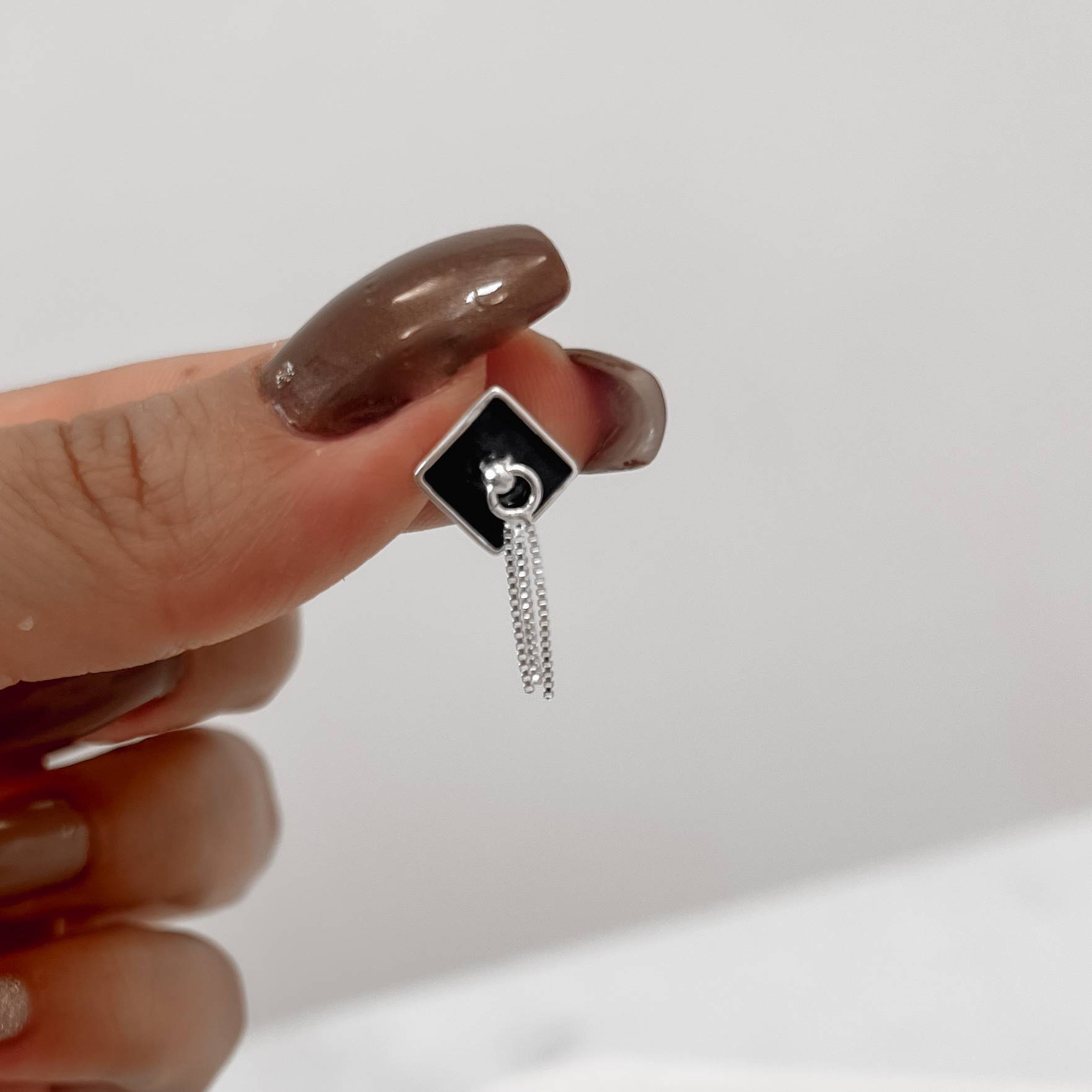 Imagem Secundária Berloque separador chapéu formatura resina 9mm