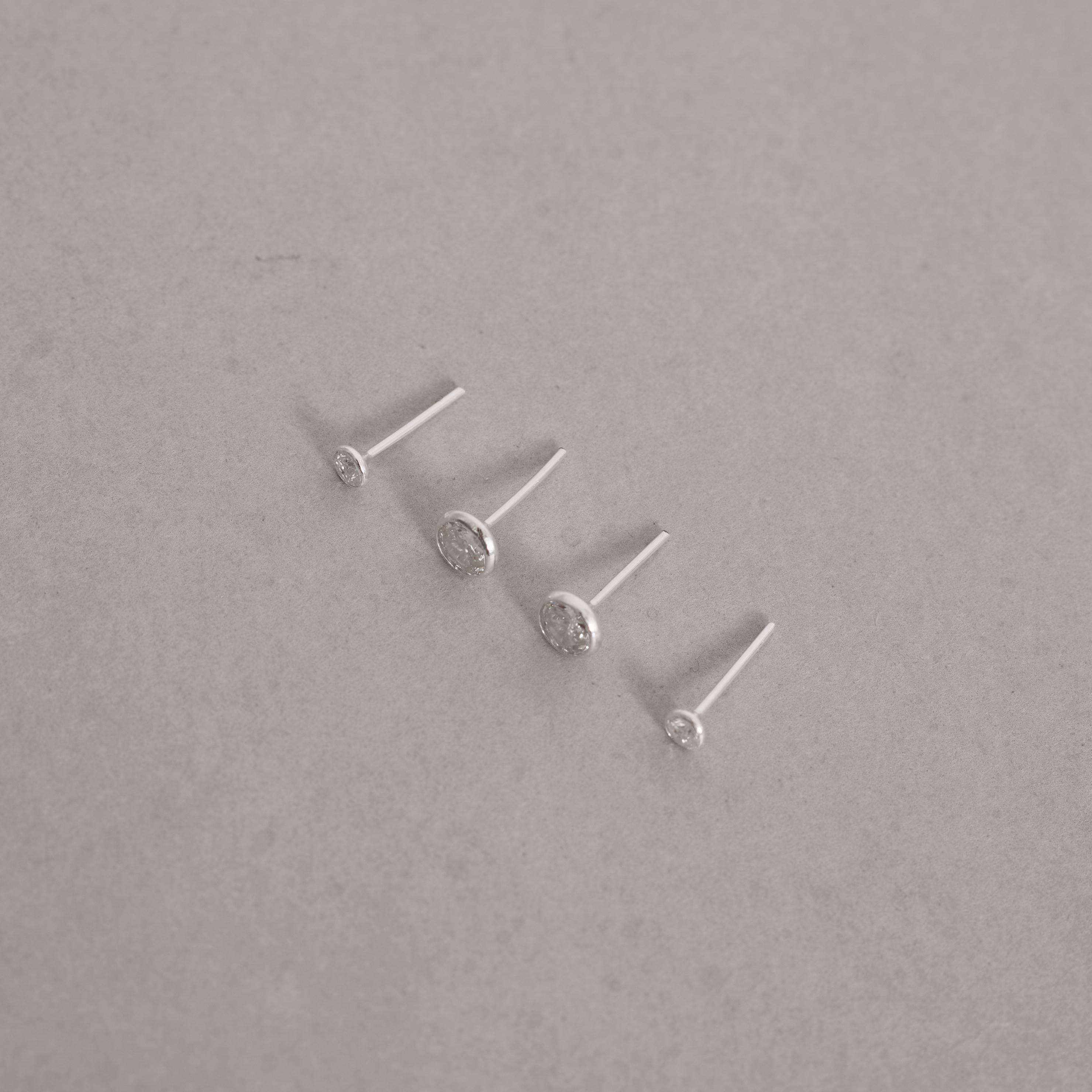 Imagem Secundária Dupla zircônias redonda cristal 3 e 5mm embutida